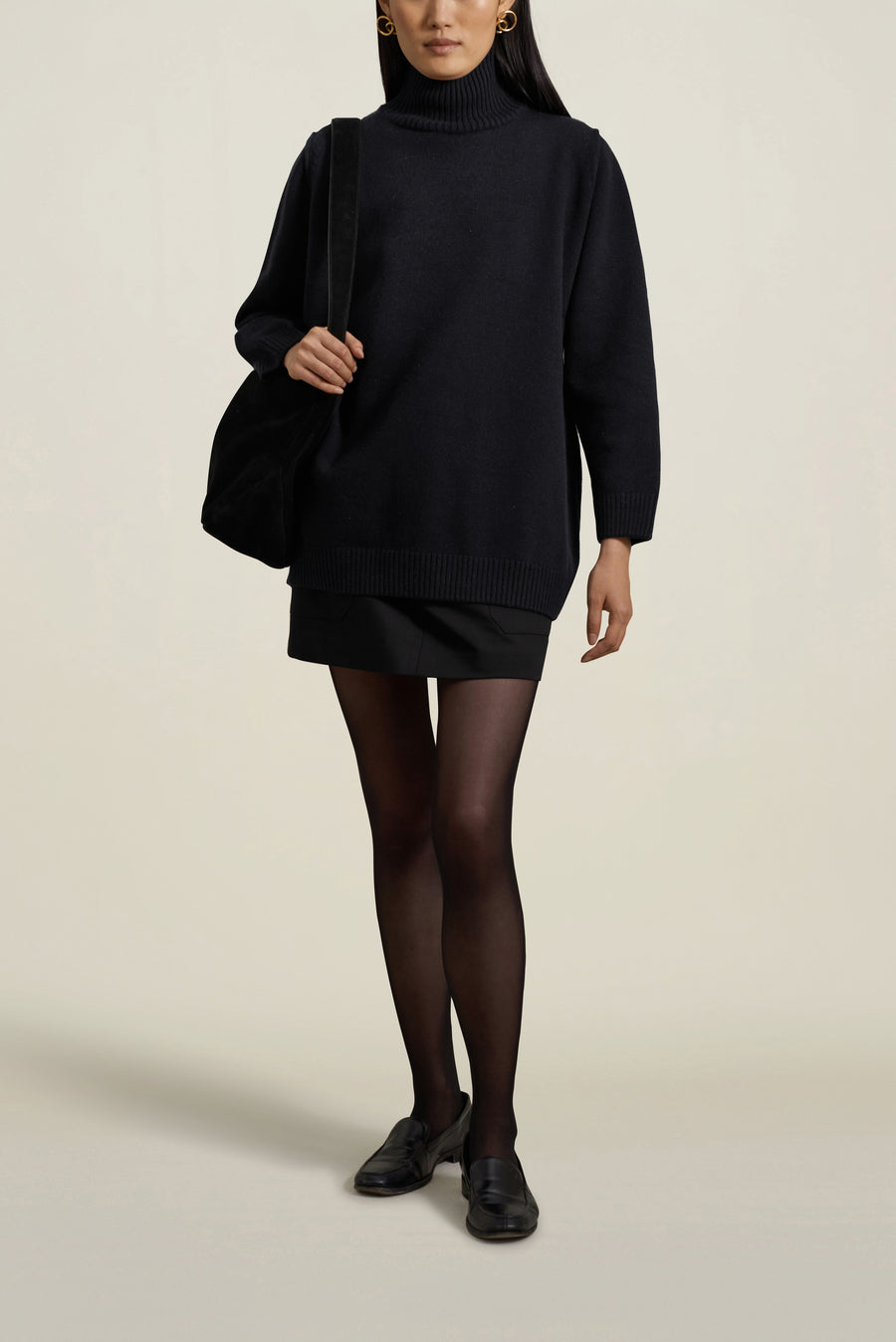 Funnel Neck Pullover in Black Recycled Cashmere