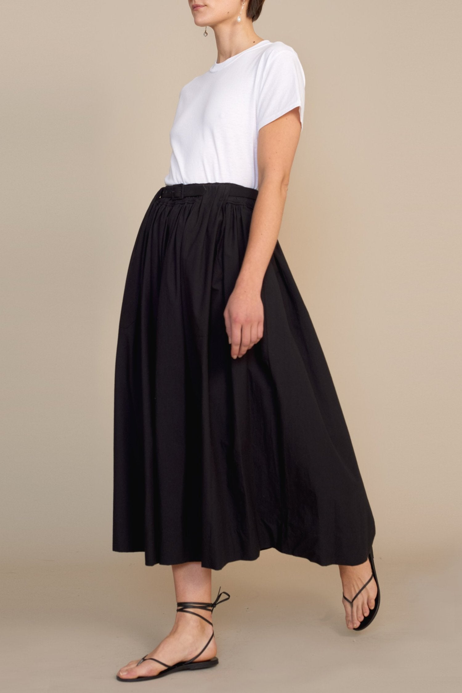 Patch Pocket Full Skirt in Black – KALLMEYER