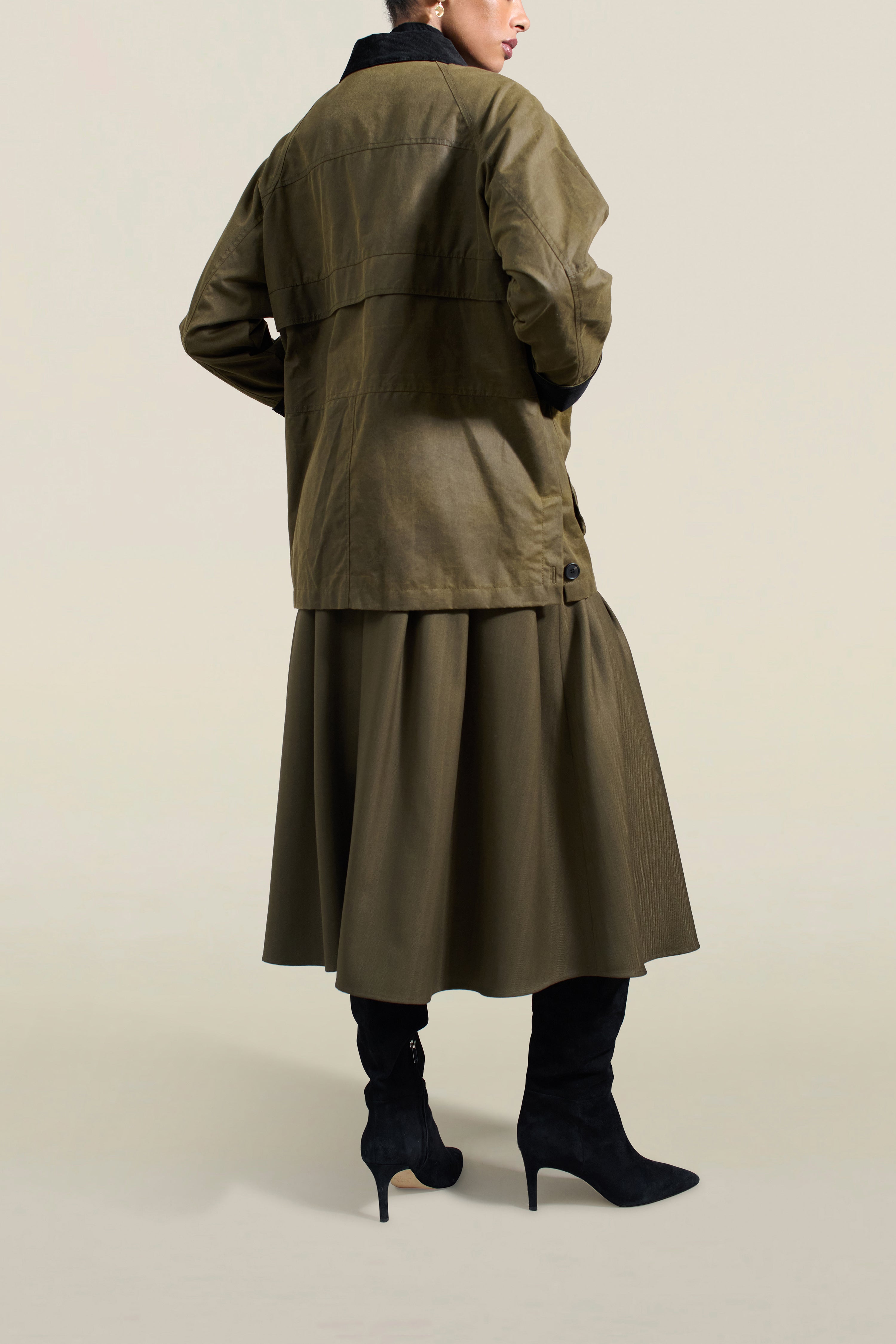 Lottie Field Jacket in Olive Waxed Cotton