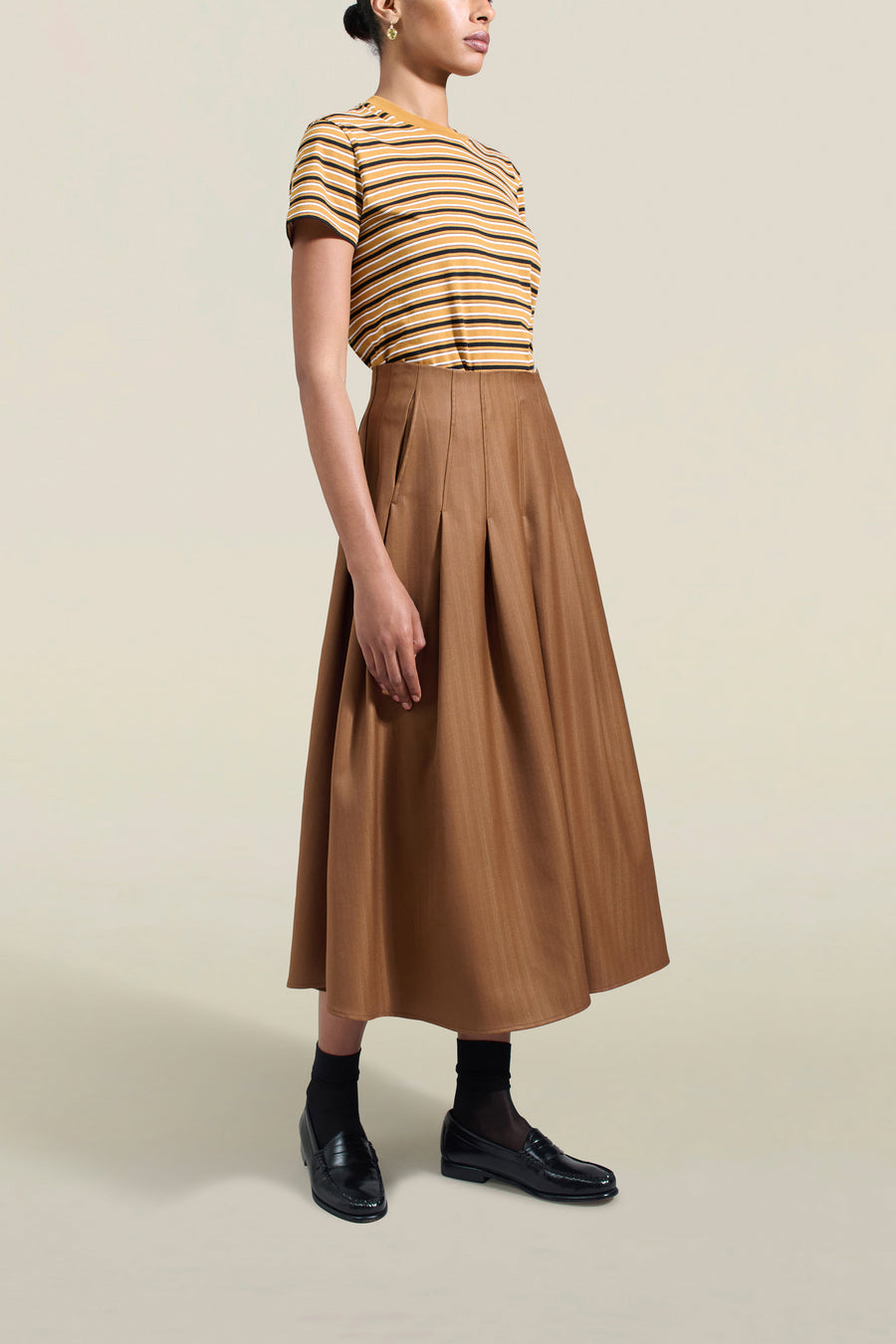 Dakota Pleated Skirt in Toffee Tropical Wool