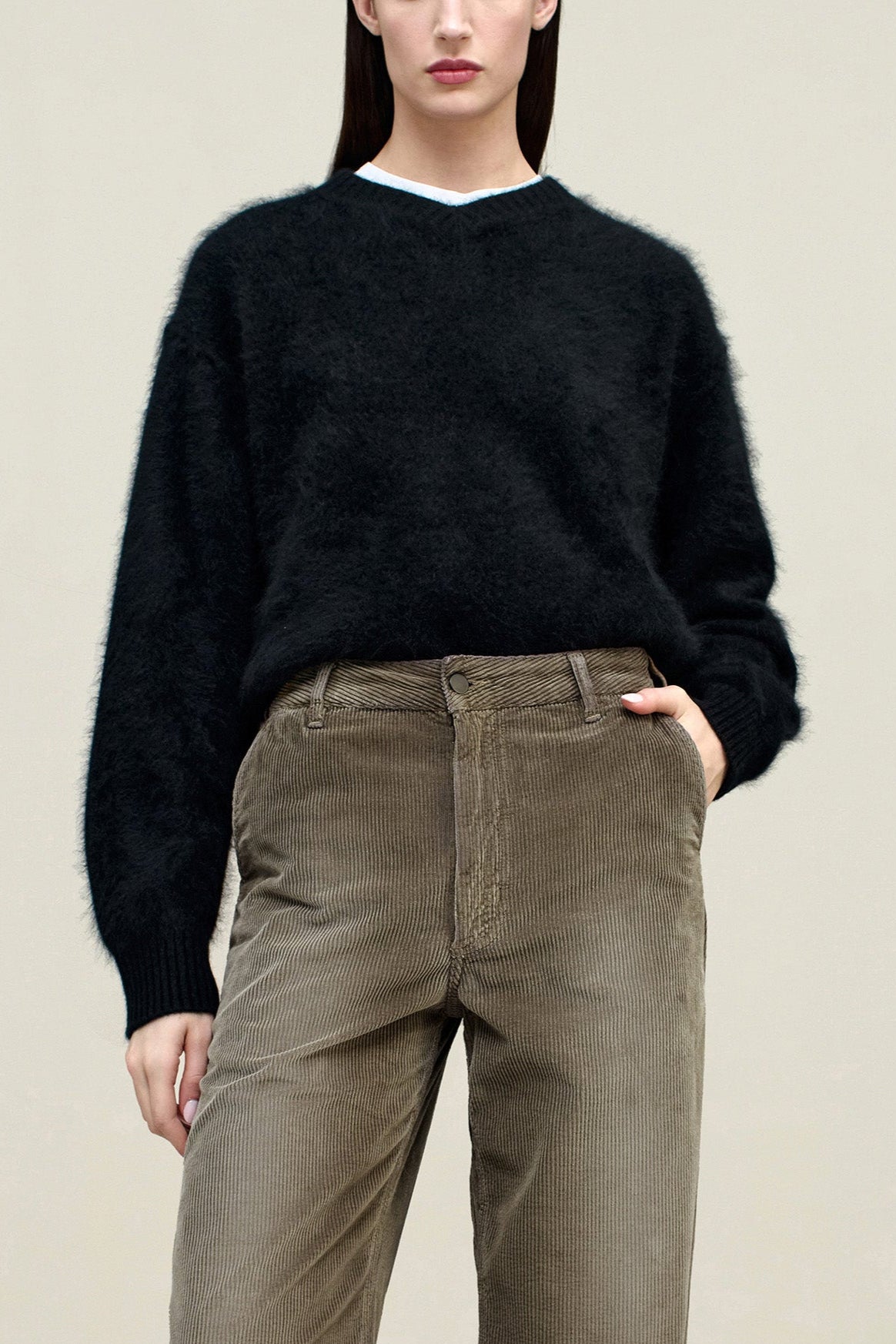 Lena V-Neck in Brushed Cashmere