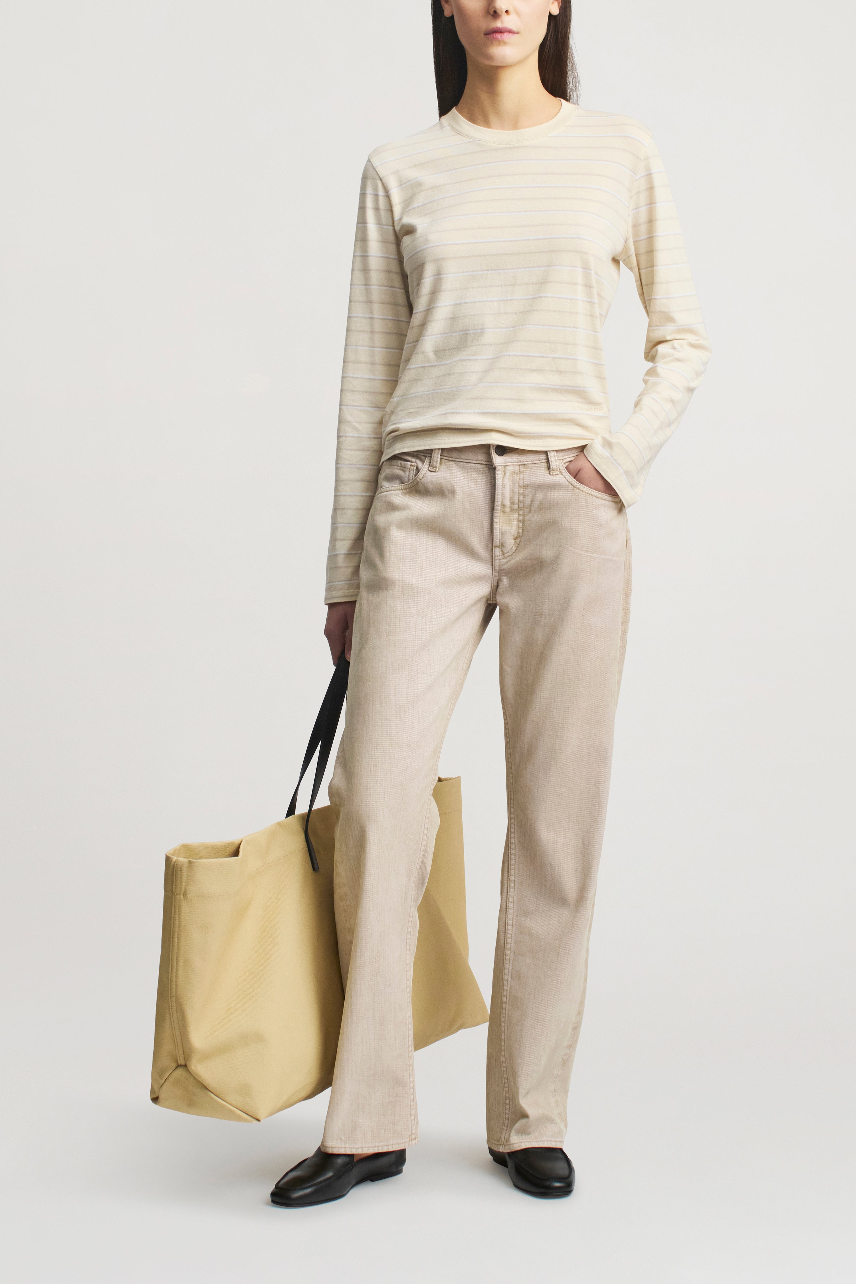 Adina Low-Rise in Flocked Denim