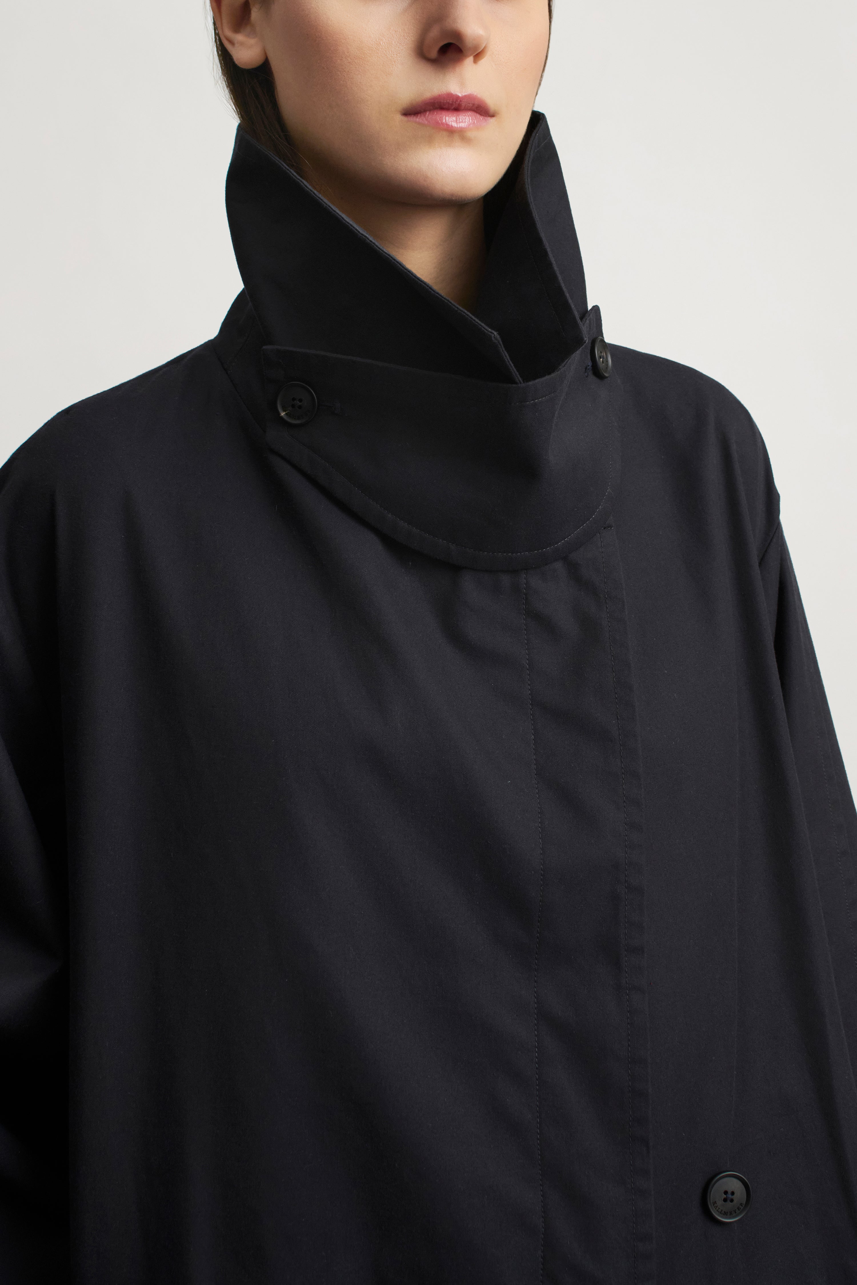 Gabin Trench in Weatherproof Twill