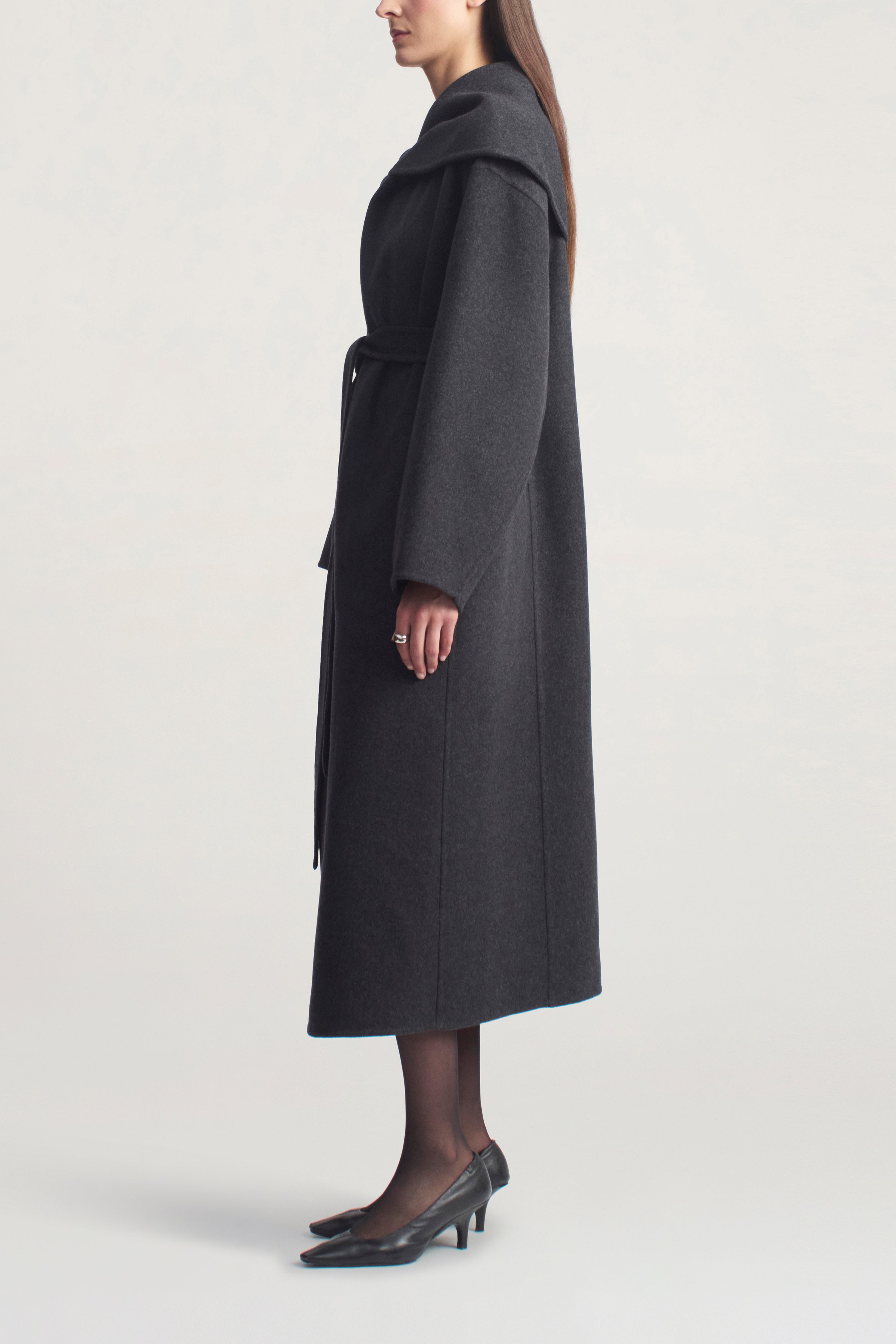 Dorothy Robe Coat in Virgin Wool