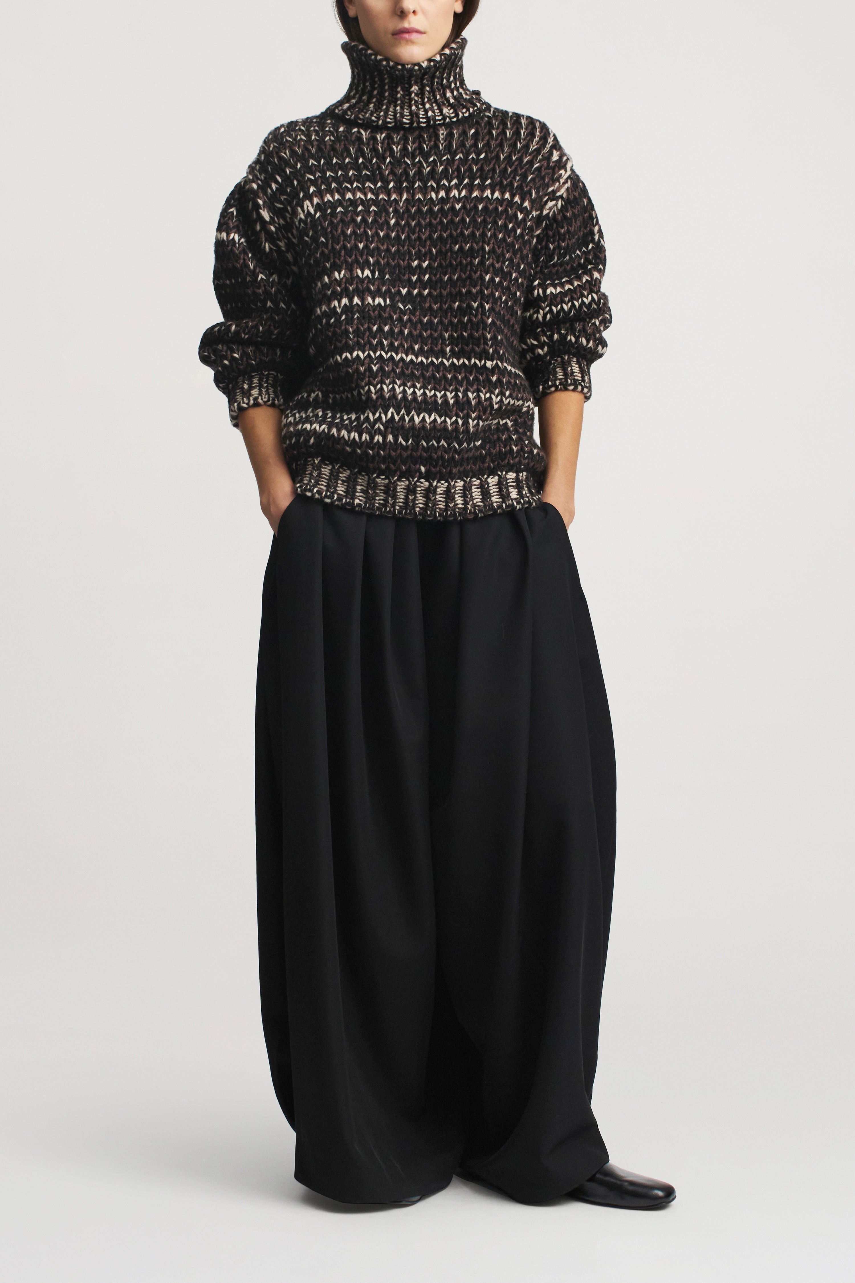 Bruno Funnel Neck in Heavy-Spun Wool