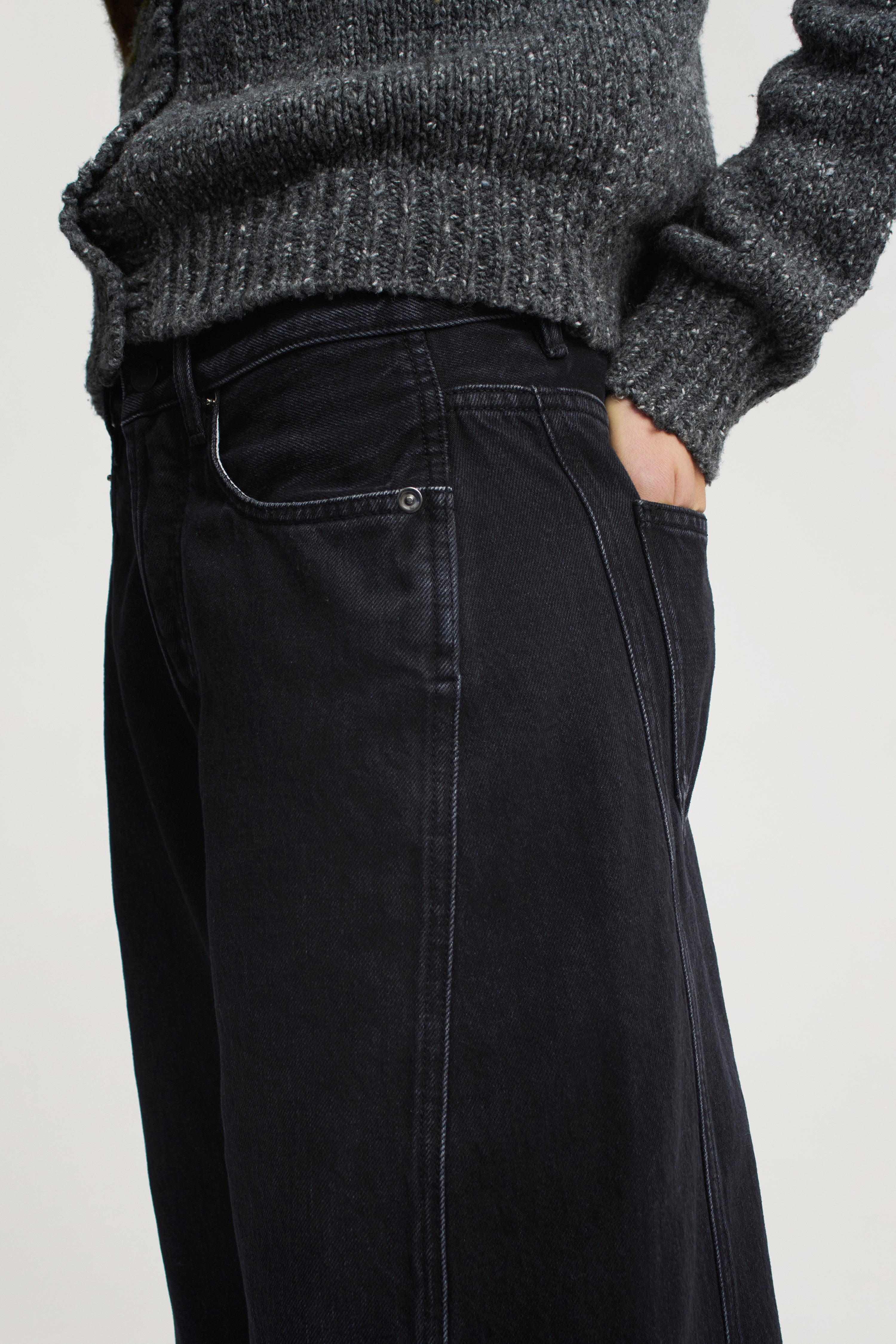 Callum Barrel Jean in Cotton Denim