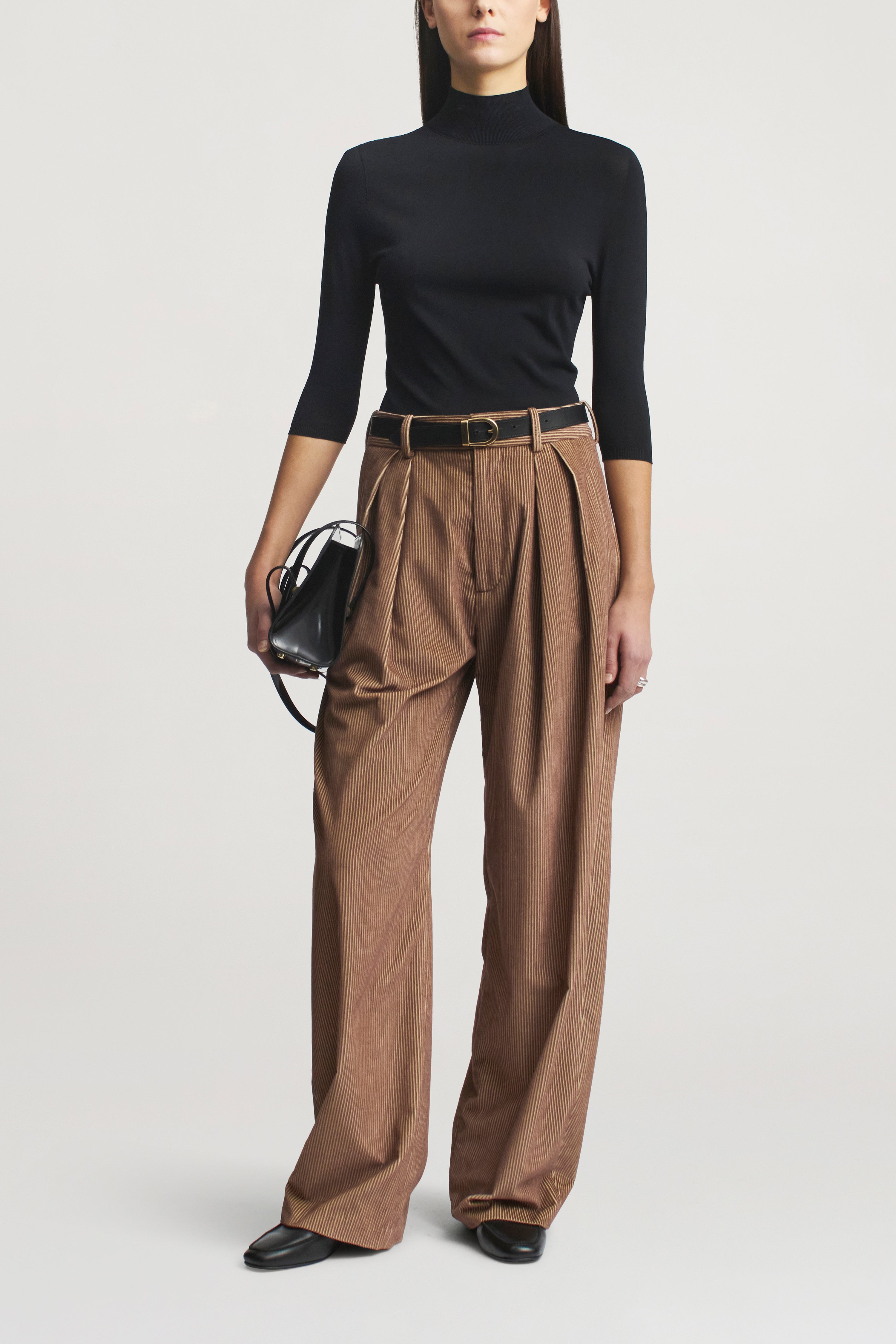 Finn Short Sleeve Turtleneck in Matte Viscose