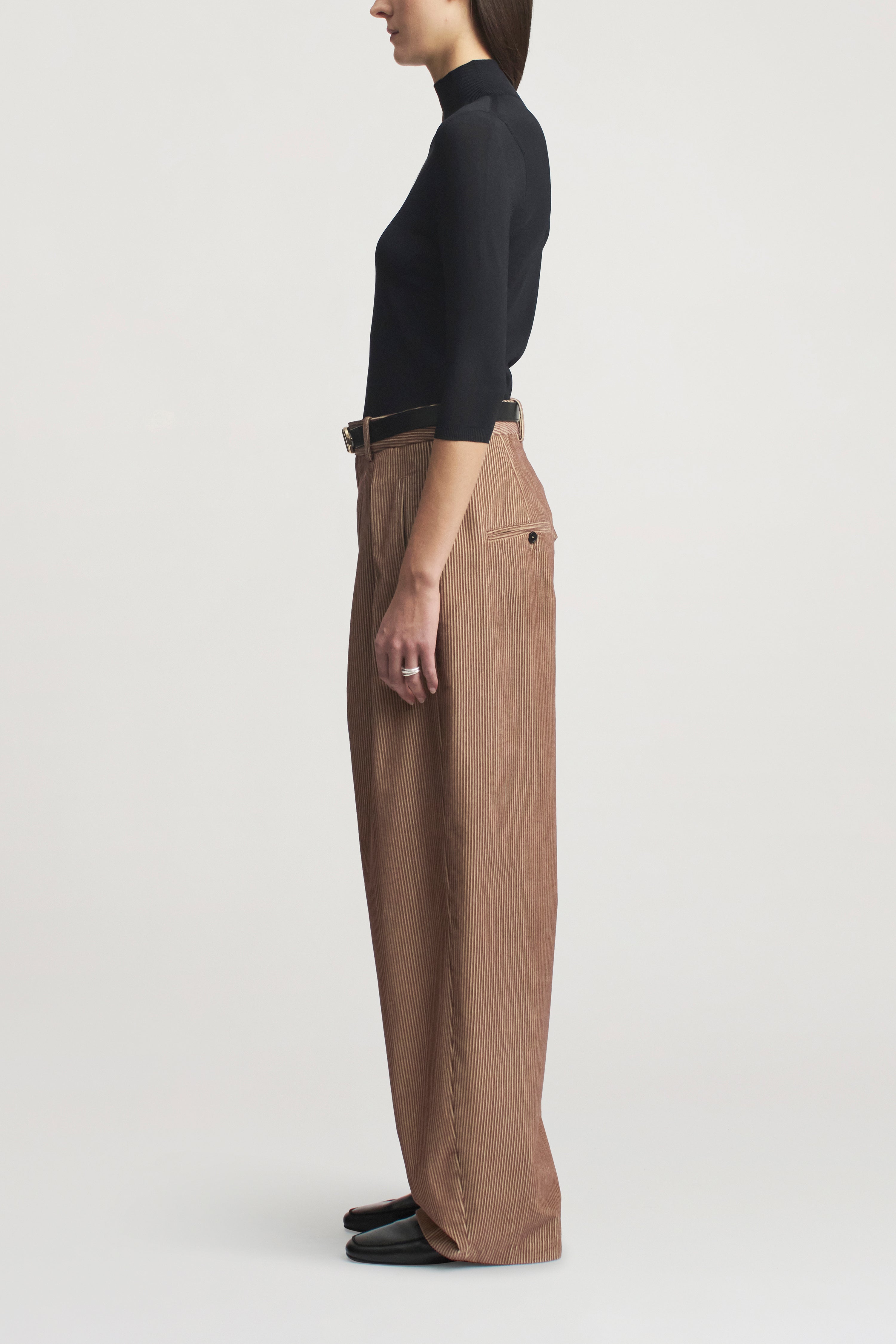 Finn Short Sleeve Turtleneck in Matte Viscose