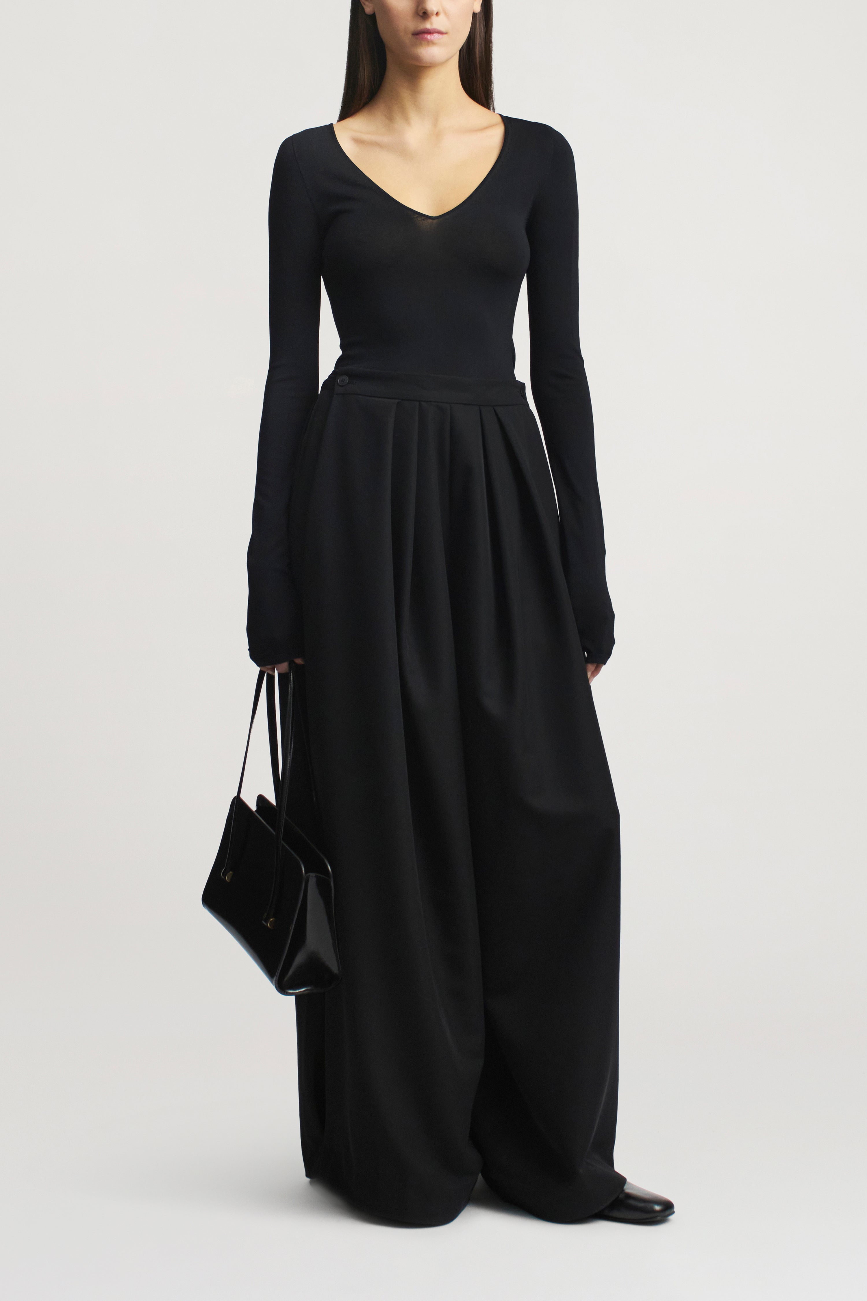 Cecilia Opera Pant in Wool Gazar