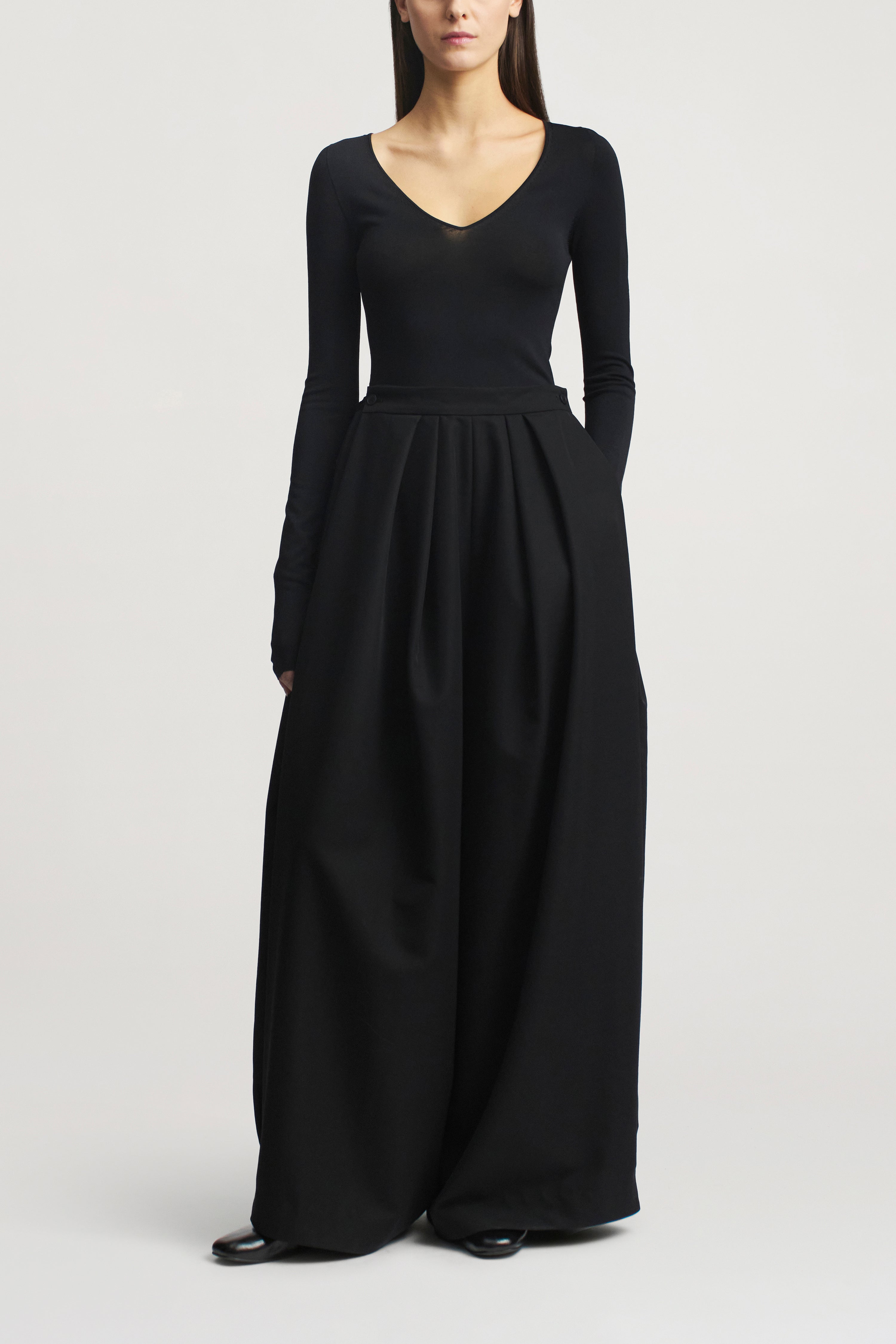 Cecilia Opera Pant in Wool Gazar