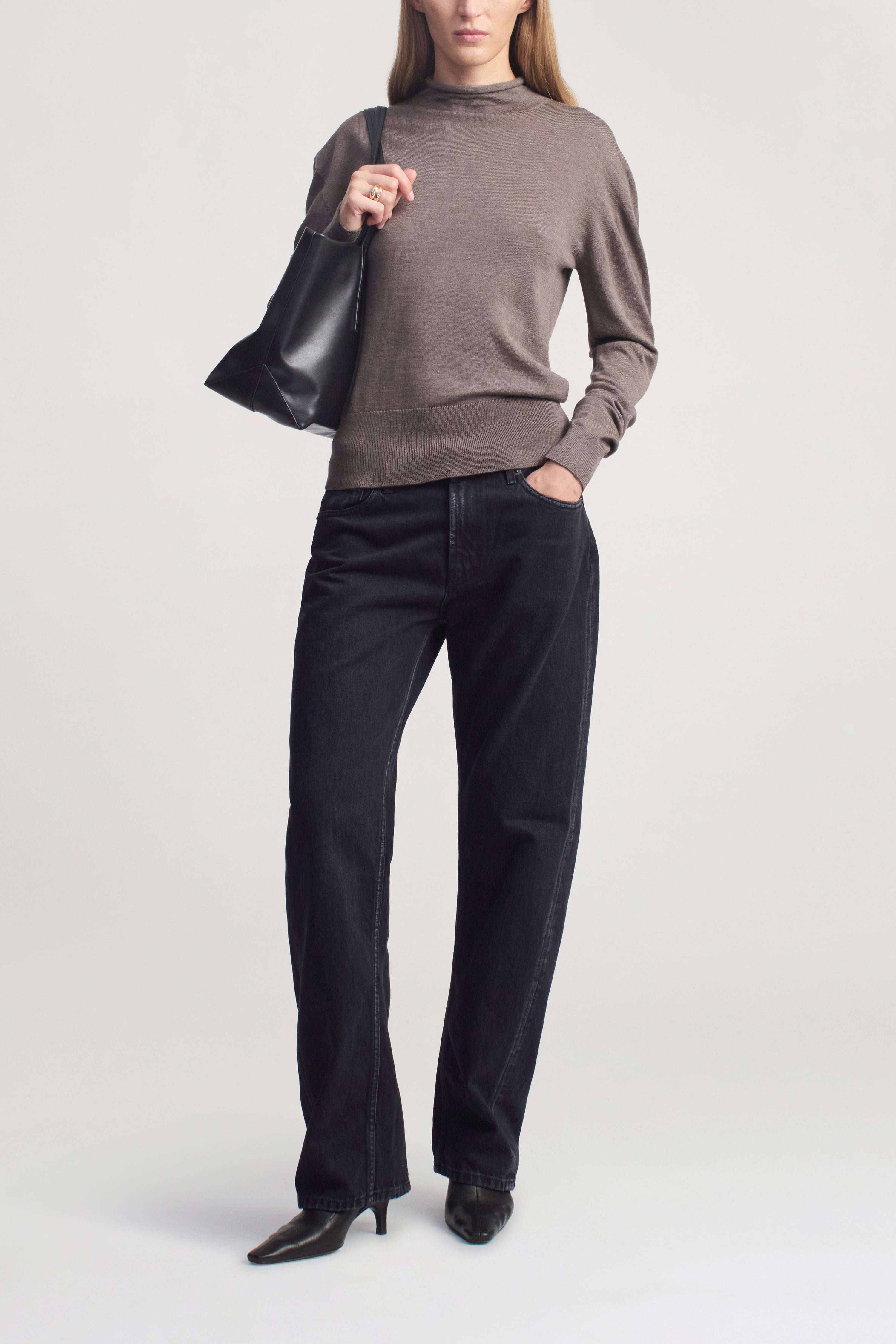 Adina Low-Rise in Cotton Denim