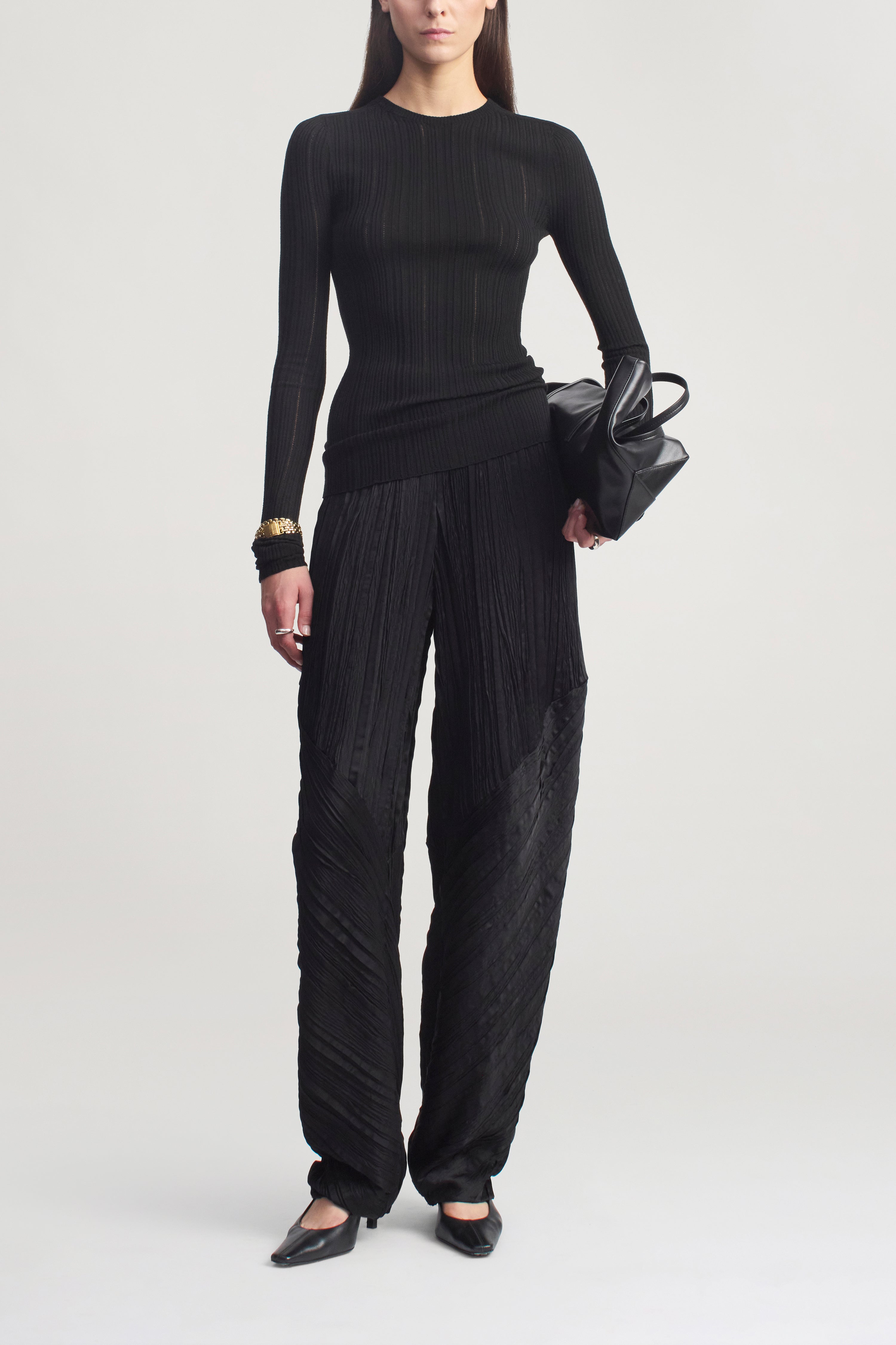 Danika Pant in Satin Plisse