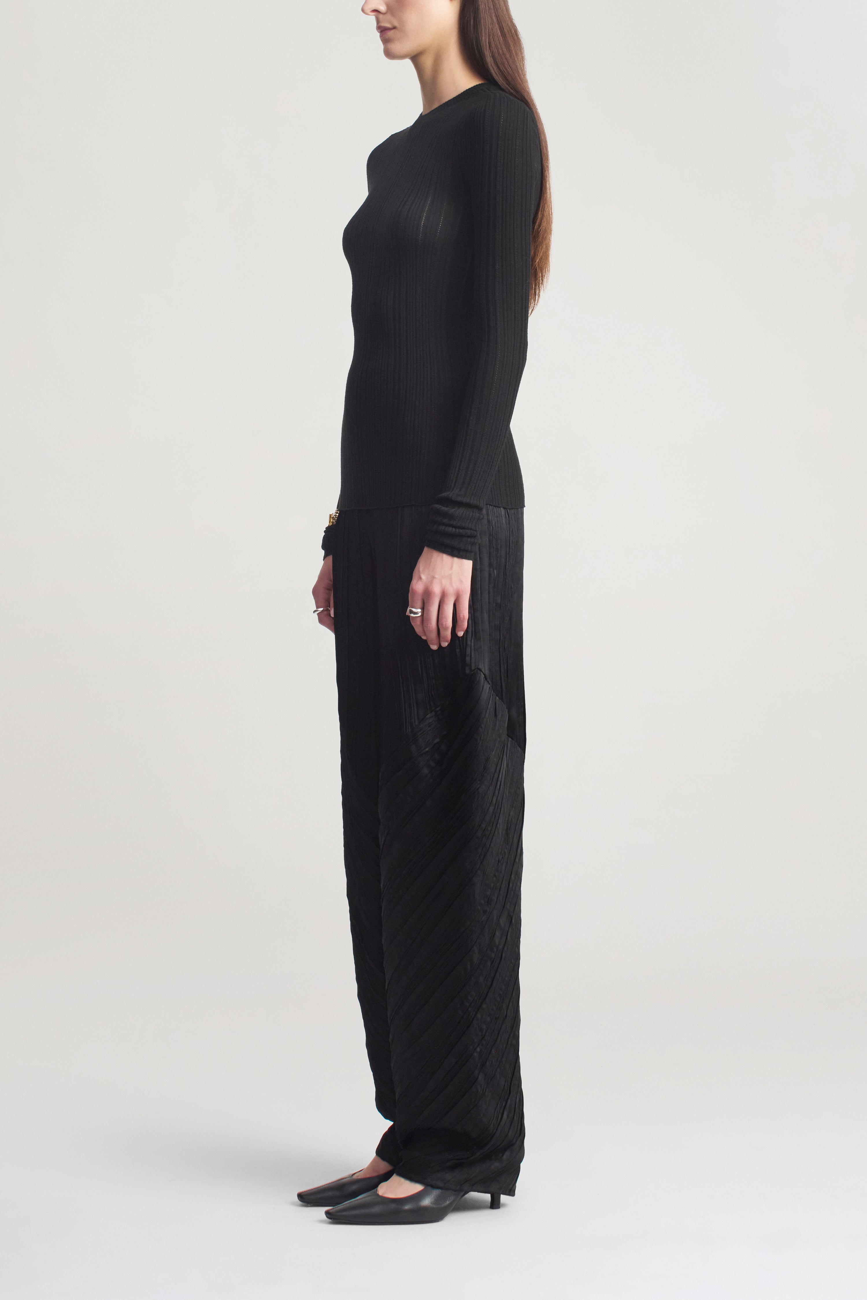 Danika Pant in Satin Plisse