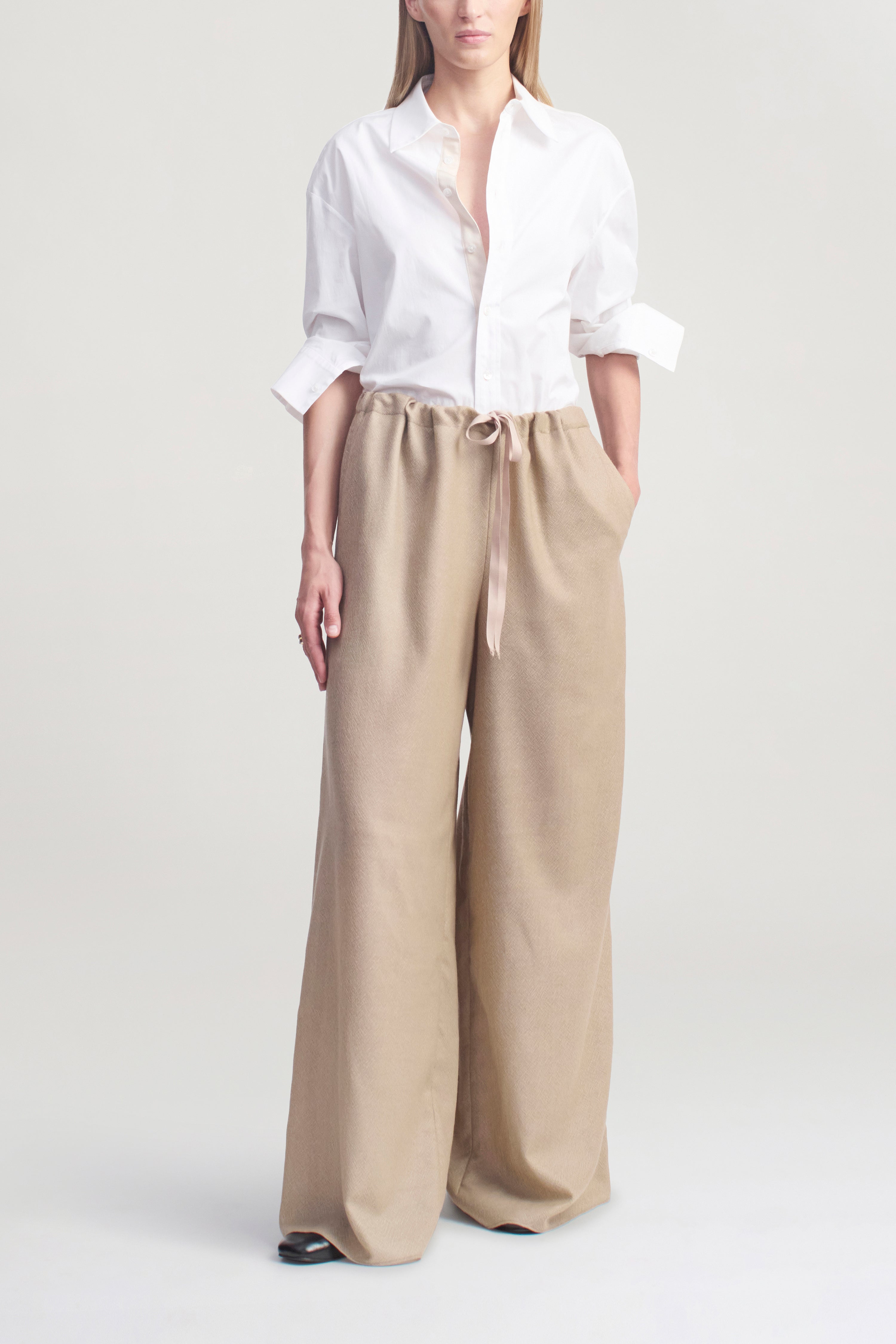 Cairo Pant in Featherweight Wool