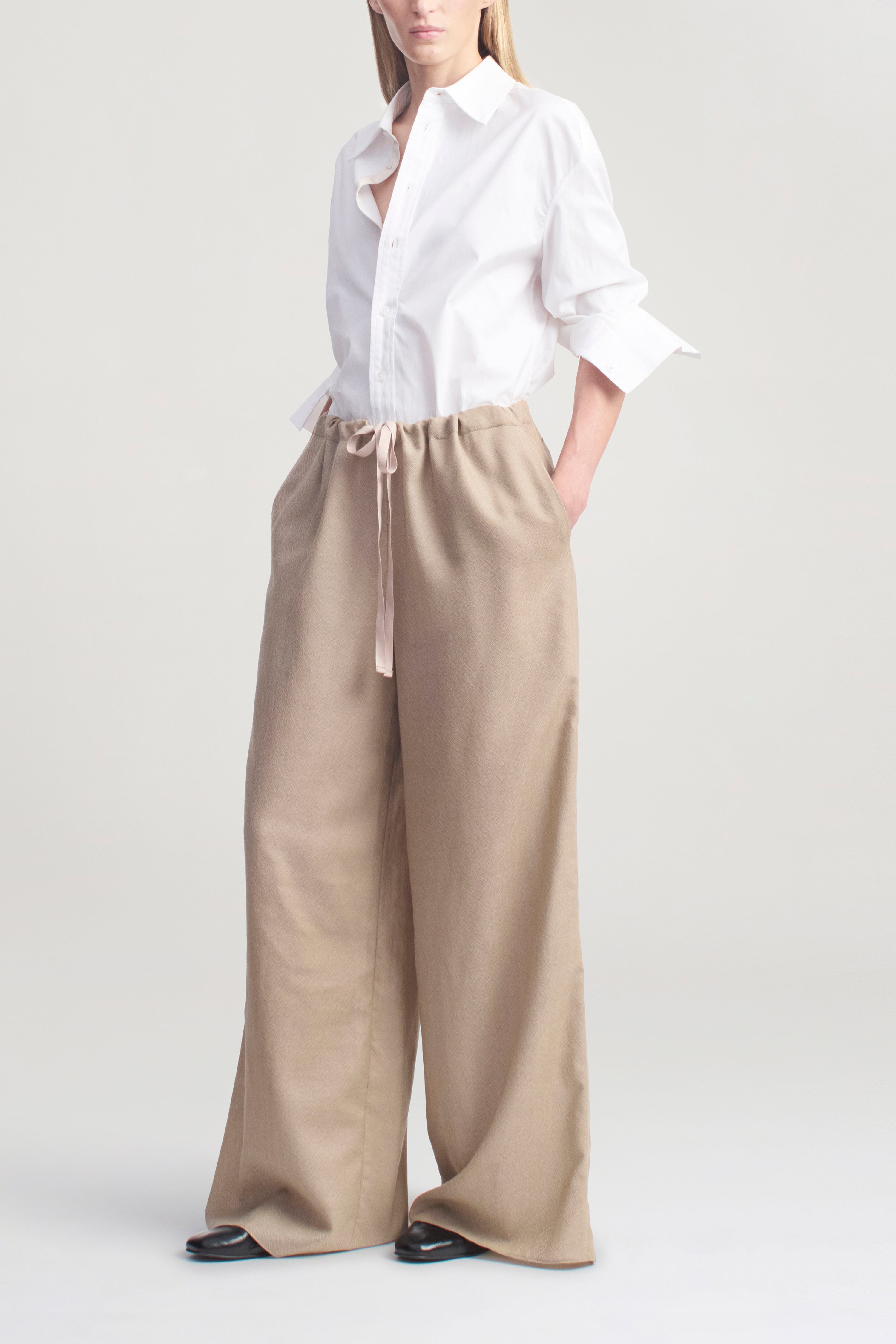Cairo Pant in Featherweight Wool