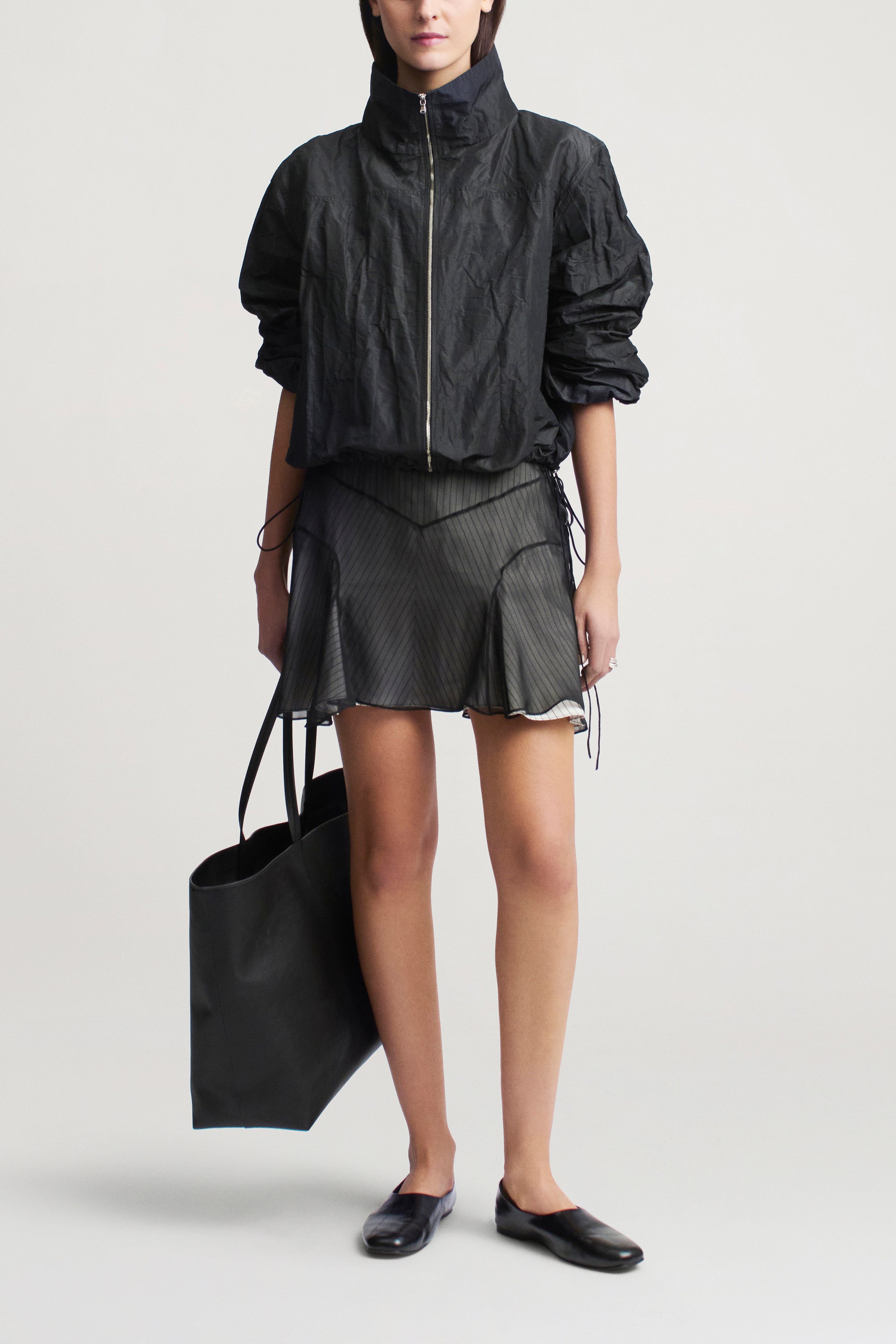 Alyse Mini Skirt in Trapped Poplin