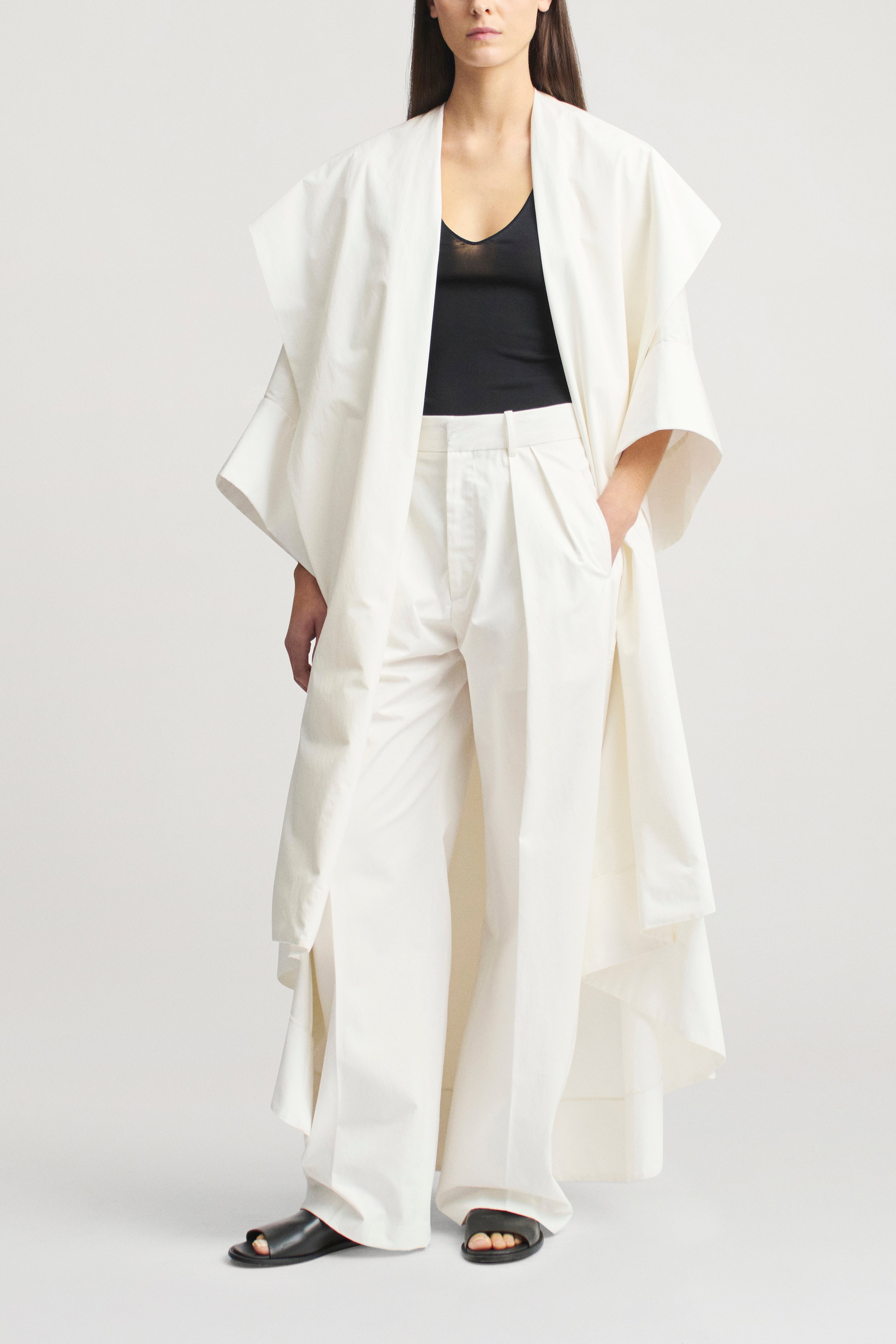 Hugo Summer Cloak in Starched Poplin
