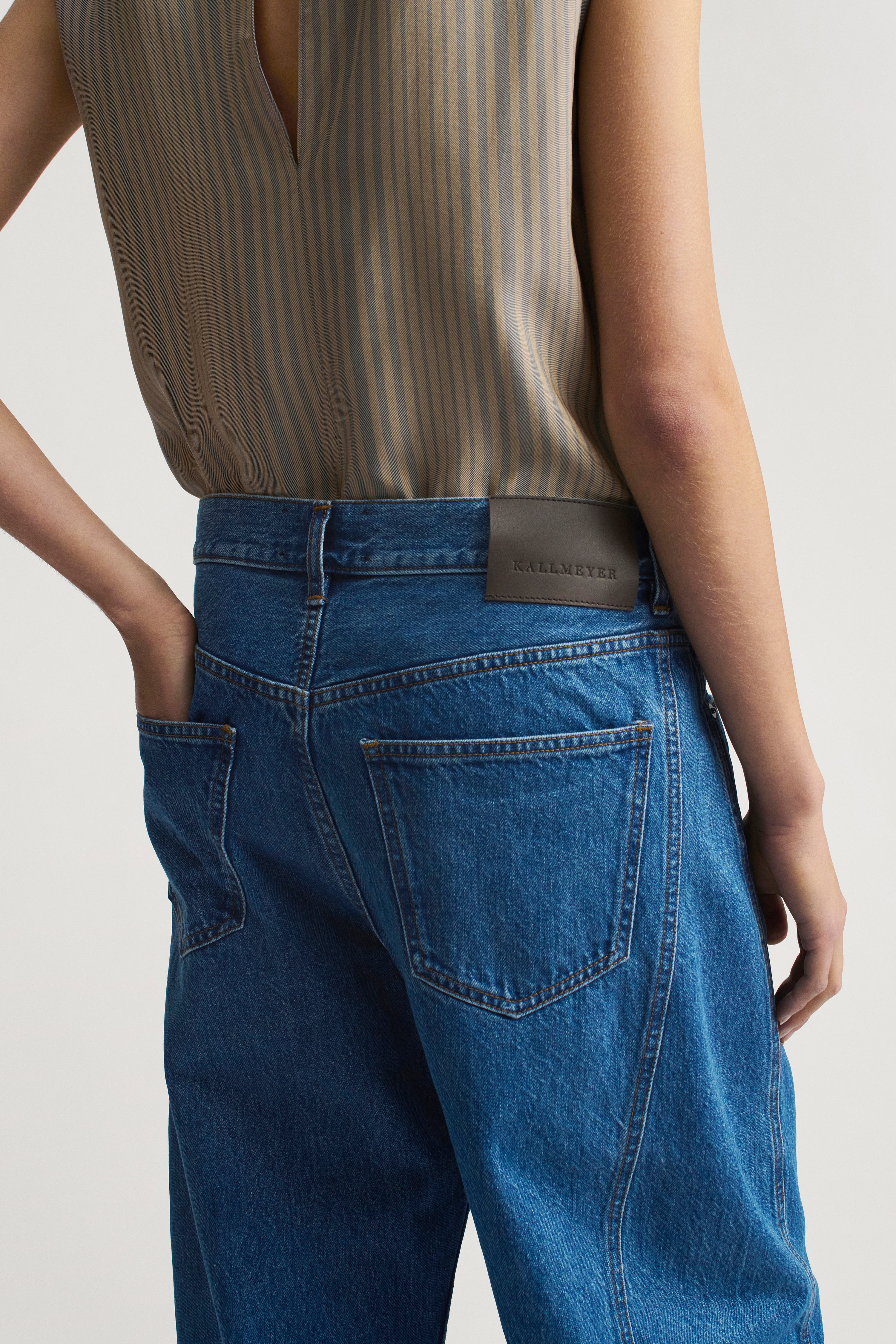 Callum Barrel Jean in Cotton Denim