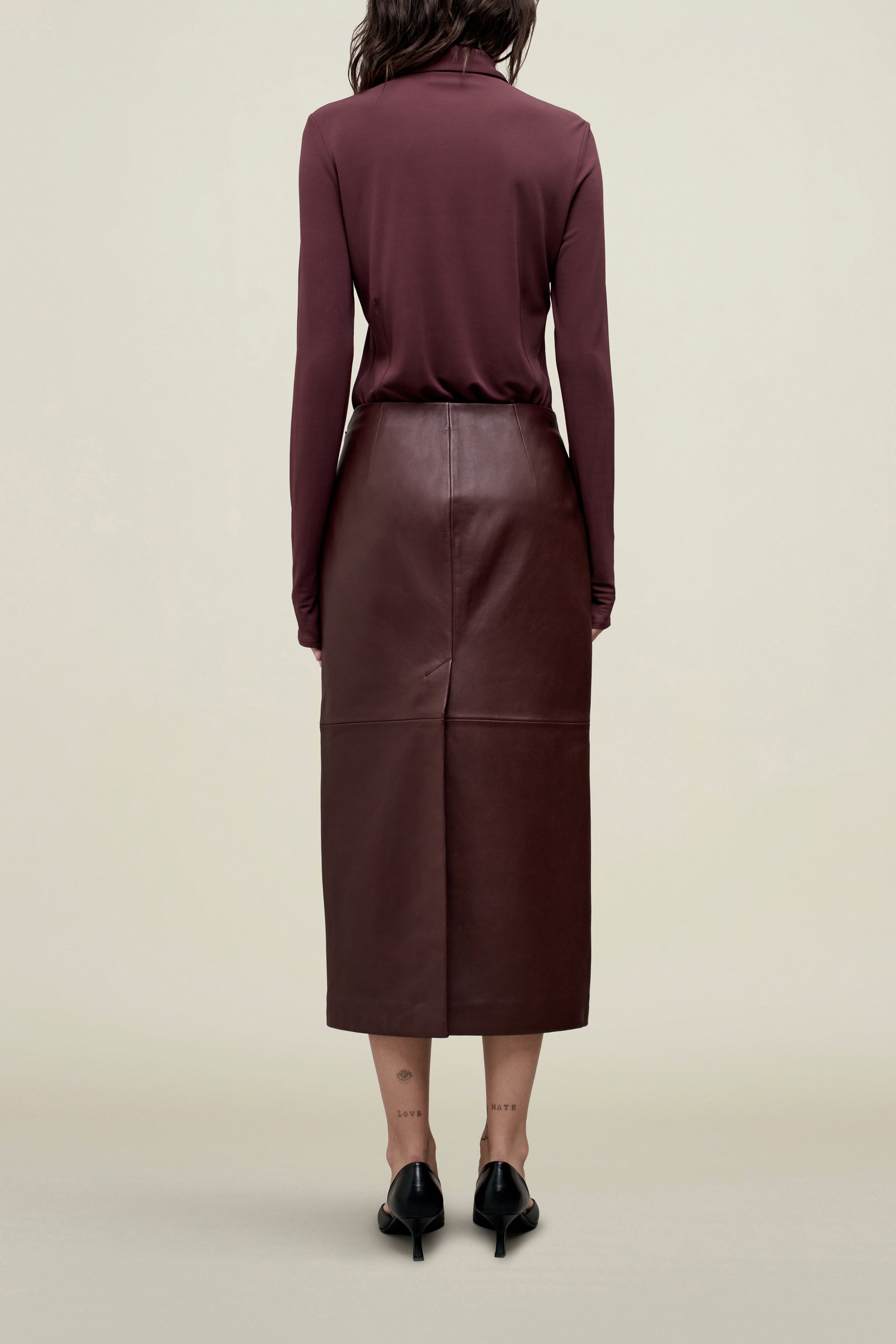 Emilee Pencil Skirt in Lambskin