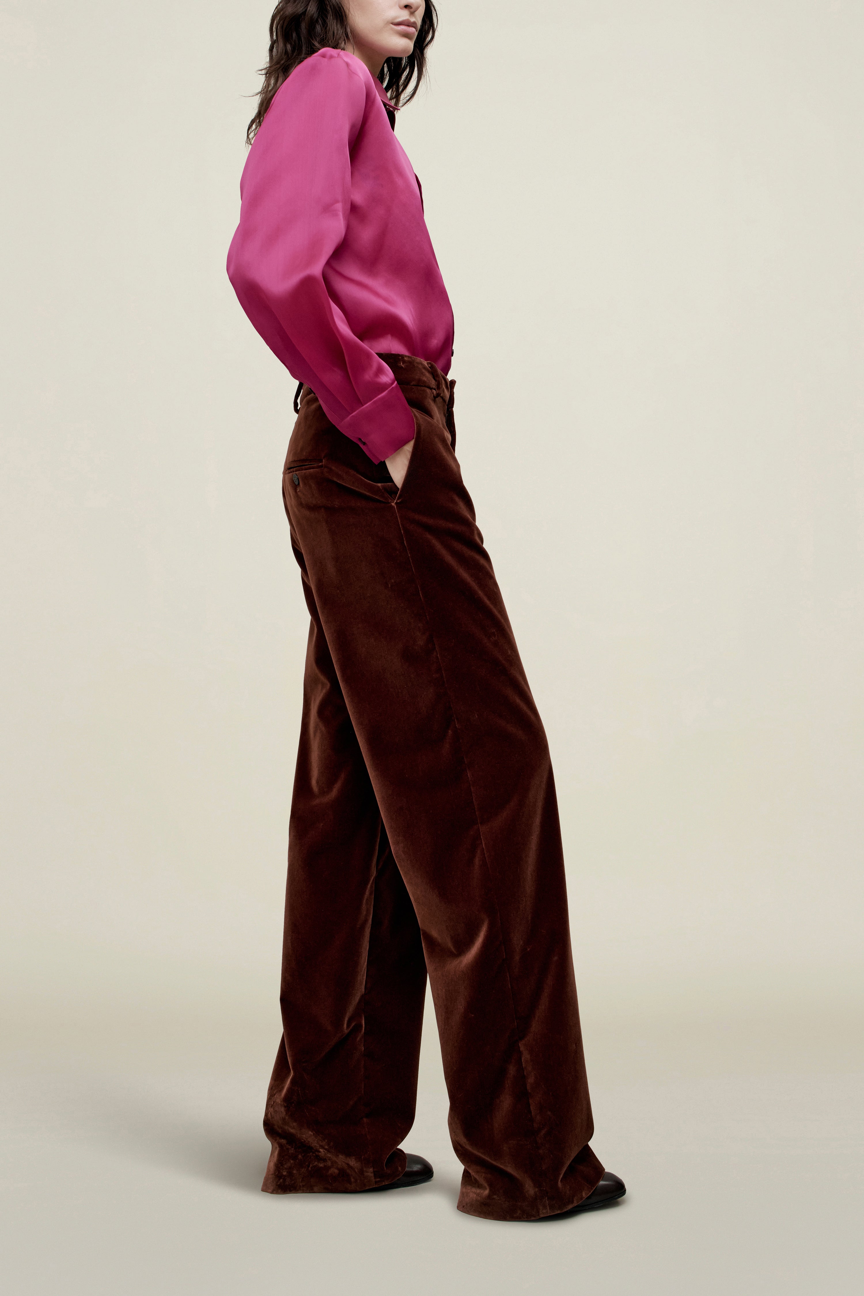Column Leg Trouser in Velvet