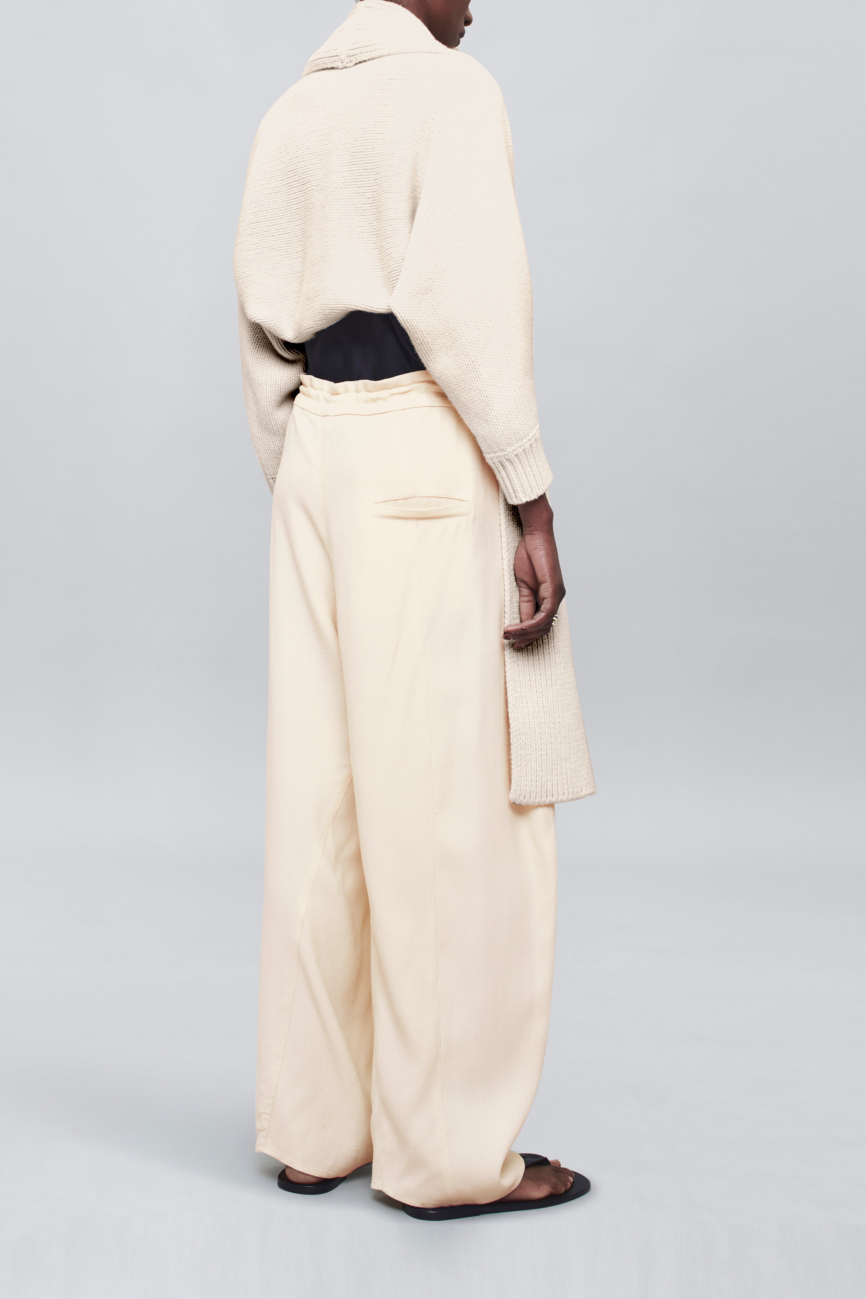 Suki Shrug in Cashmere Wool