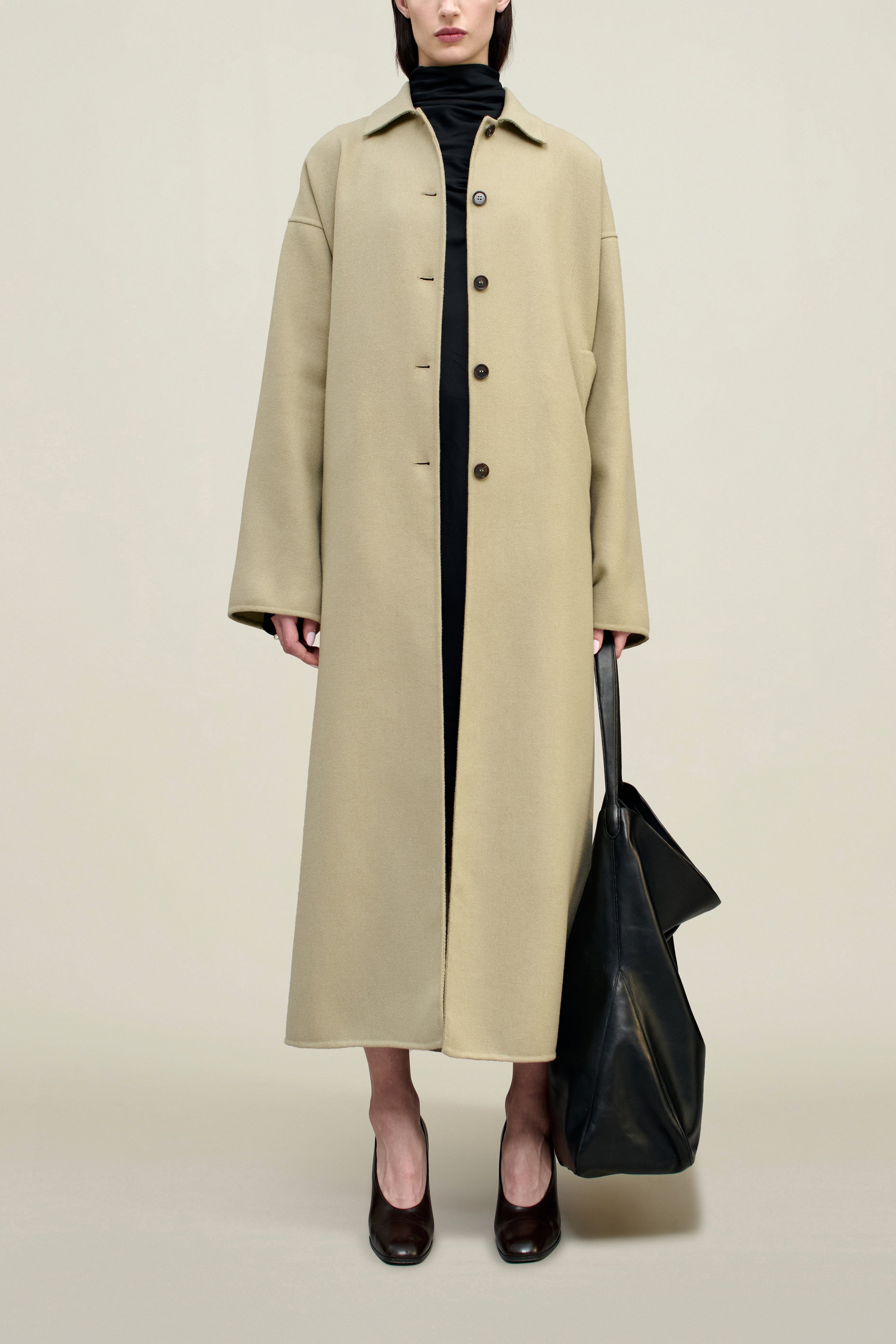 Constance Coat in Virgin Wool