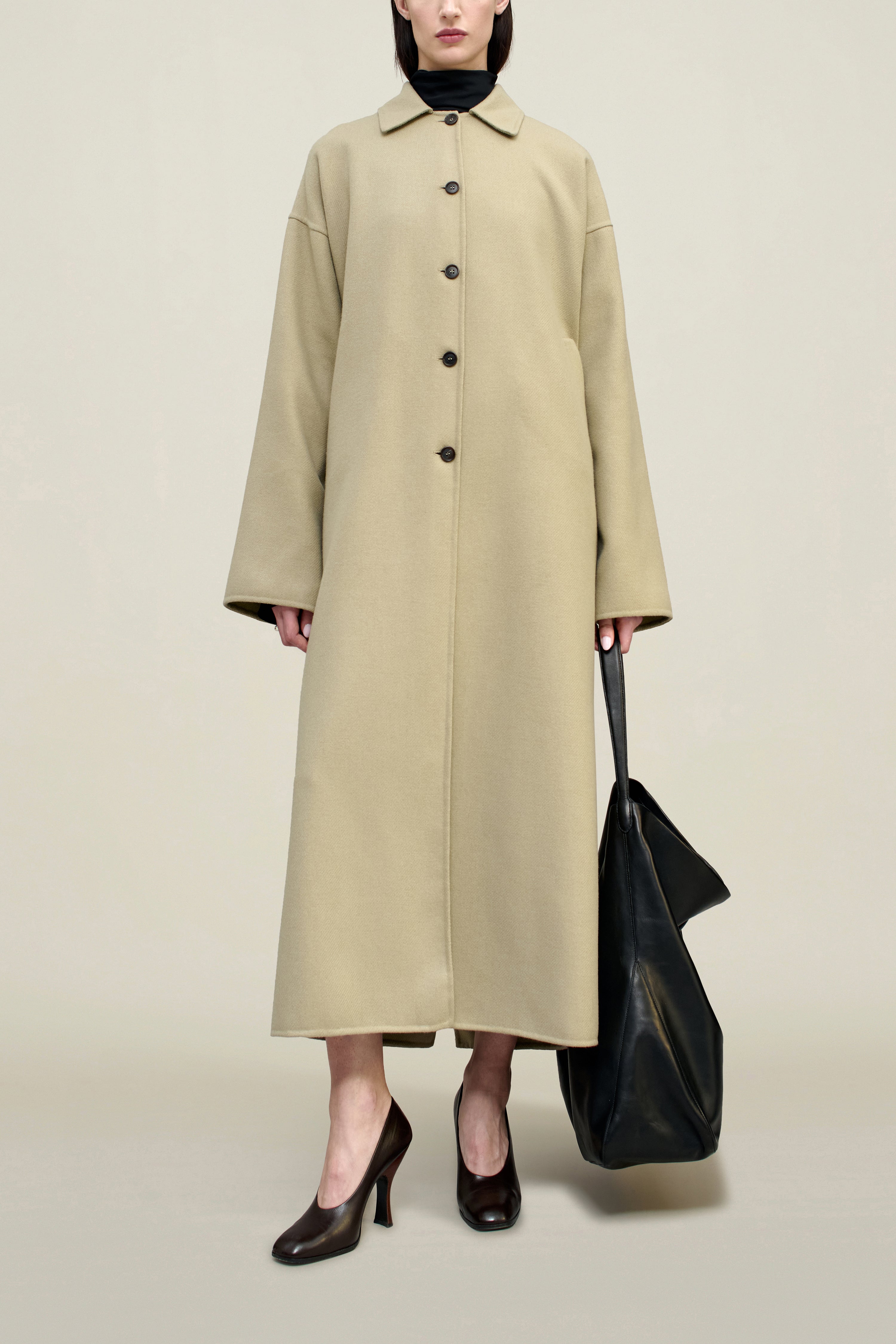 Constance Coat in Virgin Wool