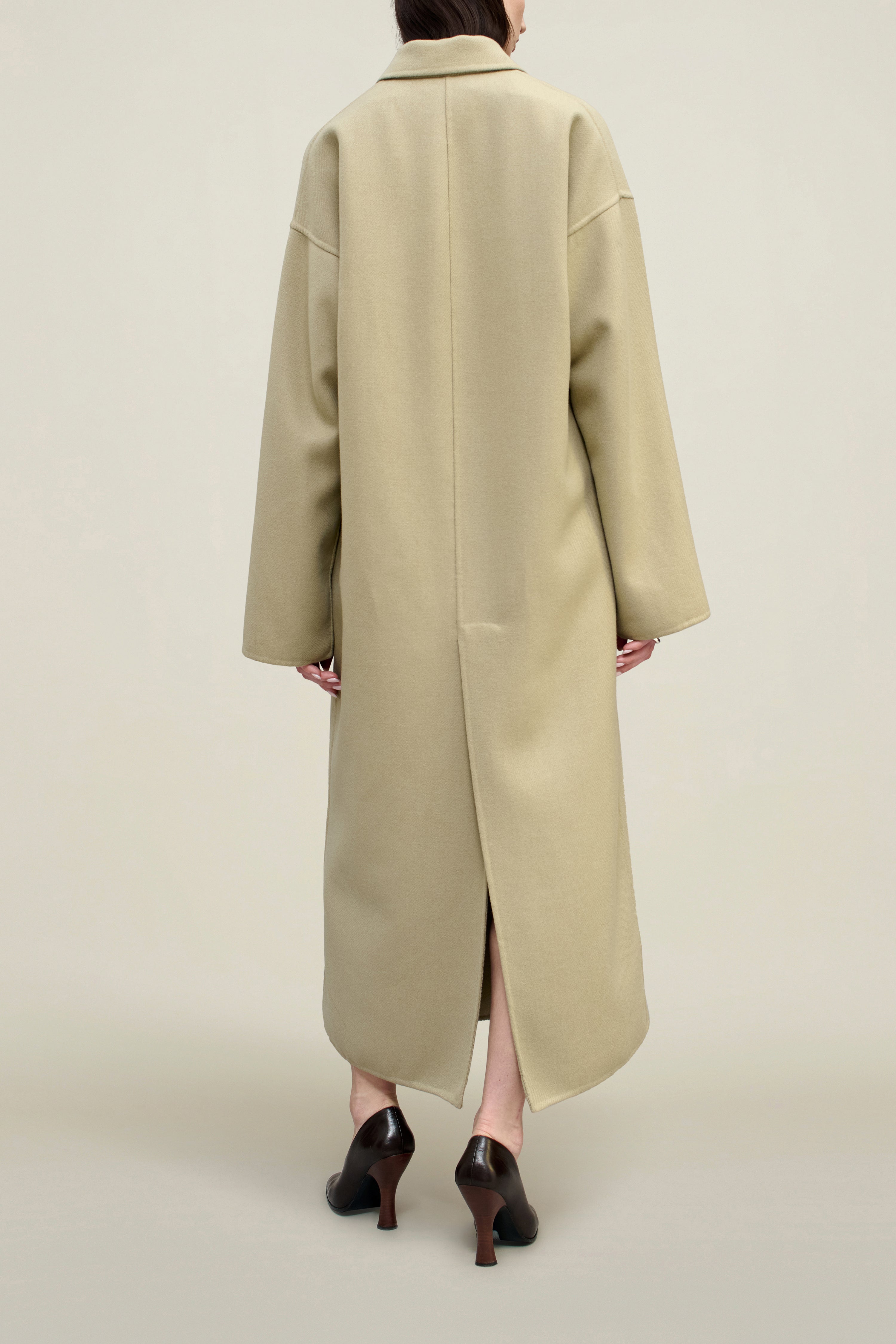 Constance Coat in Virgin Wool