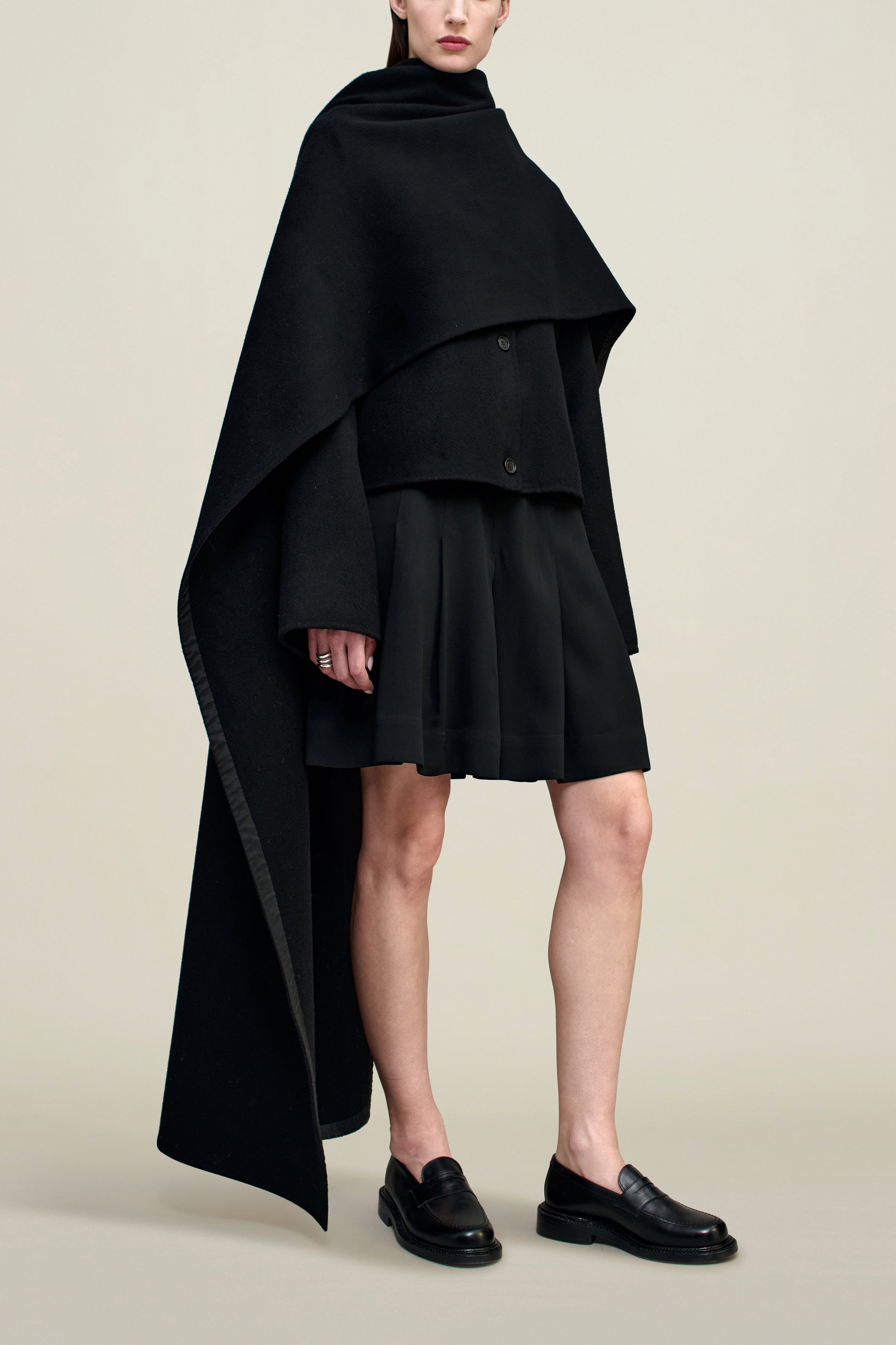 Abby Cropped Jacket in Cashmere Wool