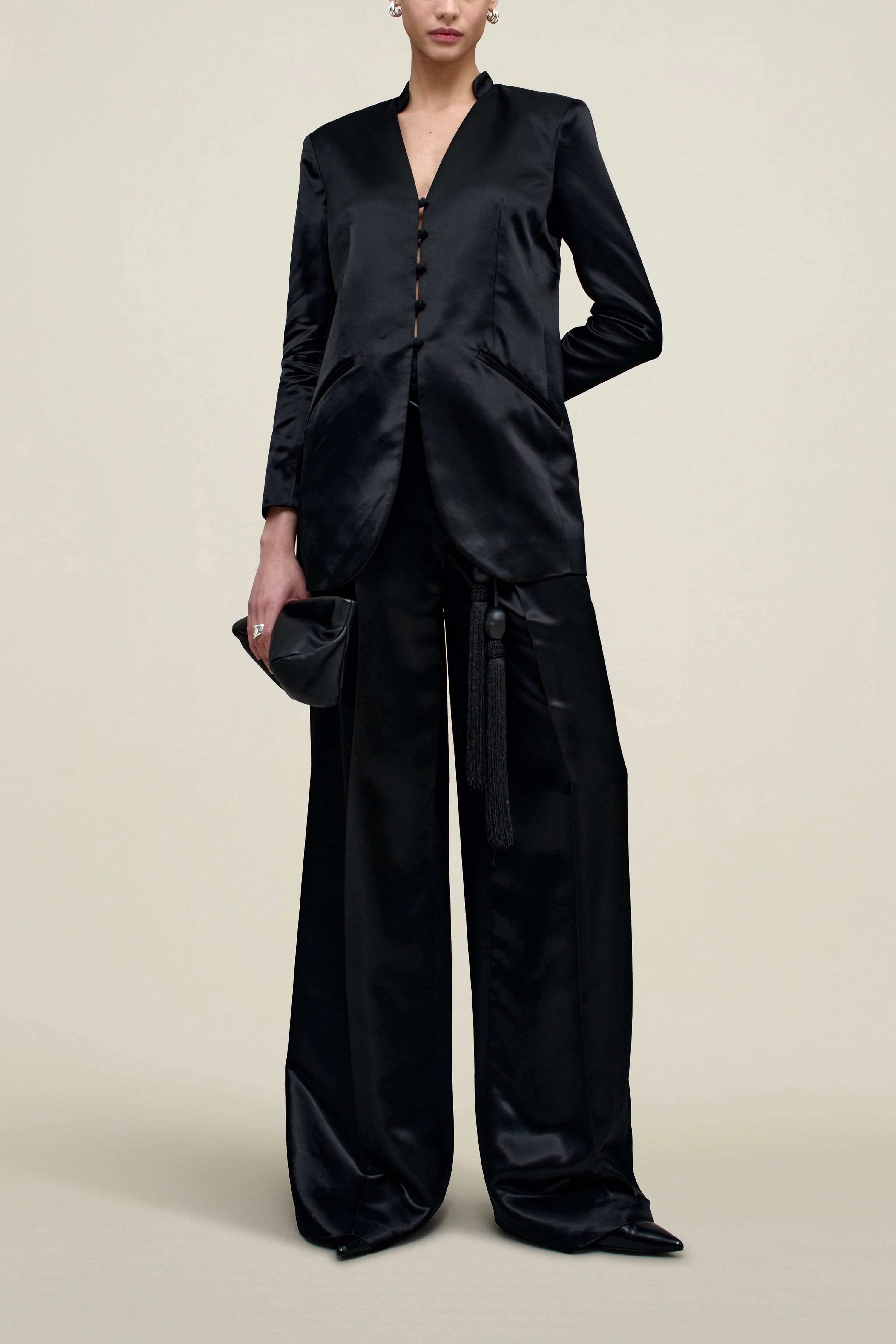 Ona Blazer in Liquid Twill