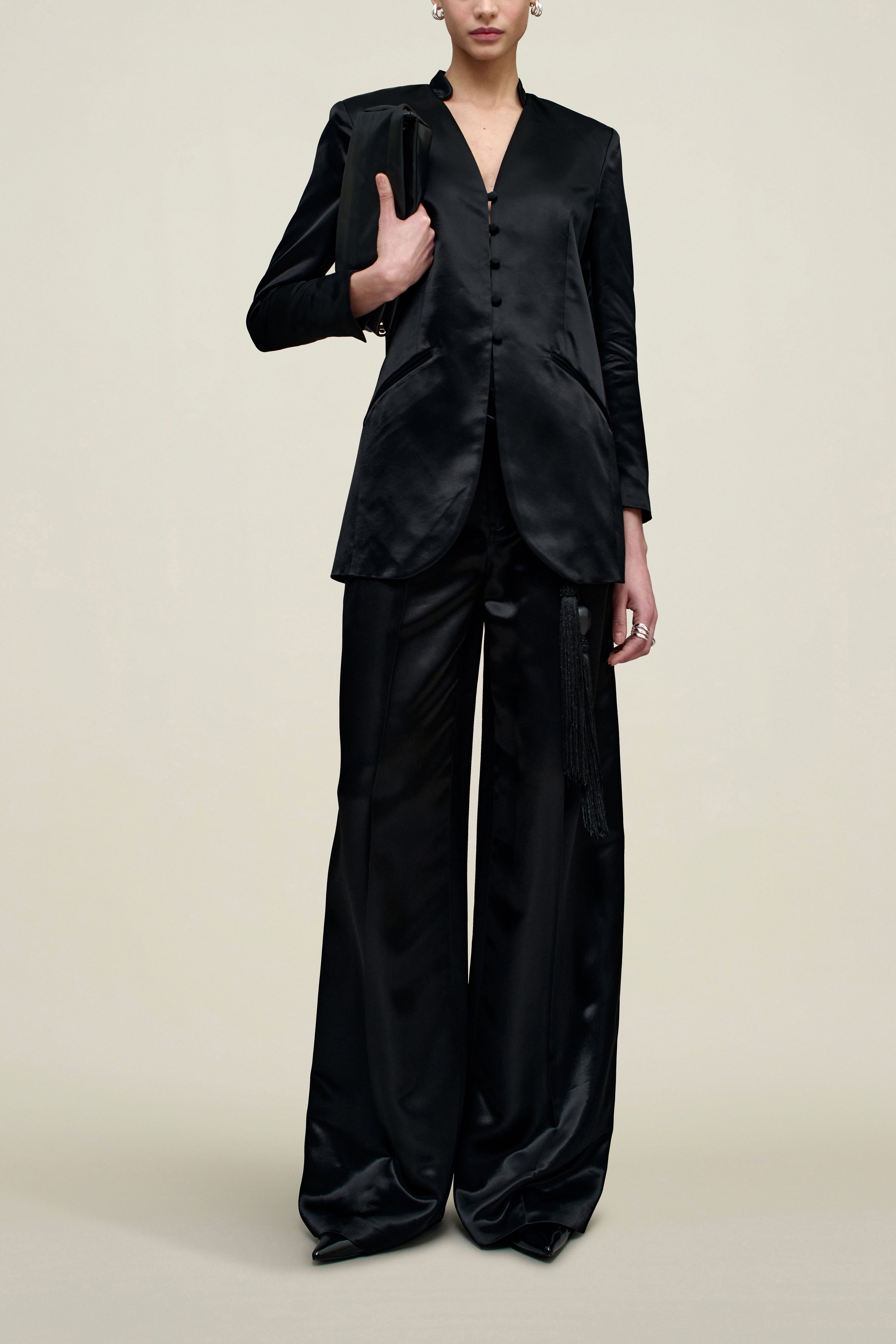 Ona Blazer in Liquid Twill