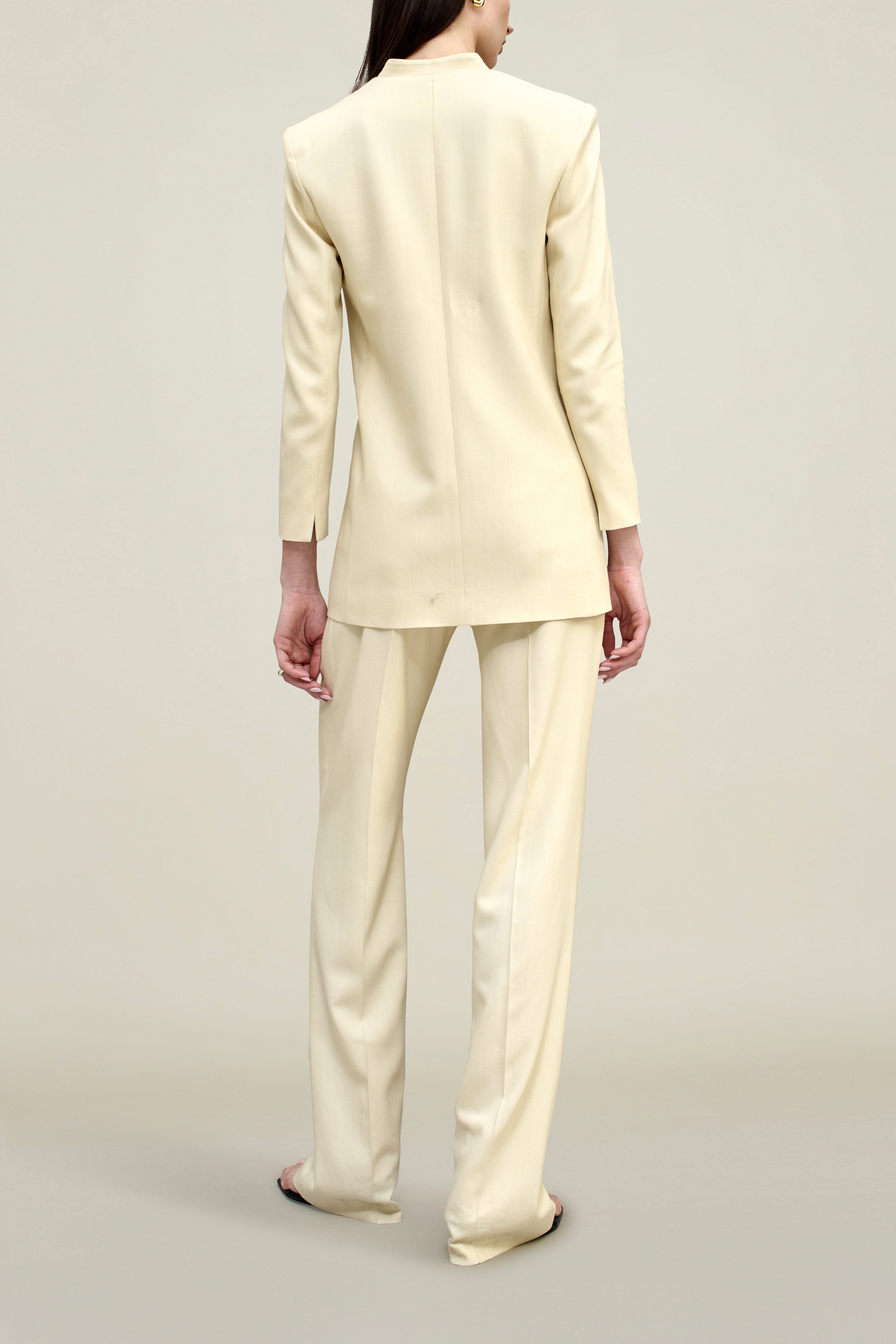 Ona Blazer in Virgin Wool Blend