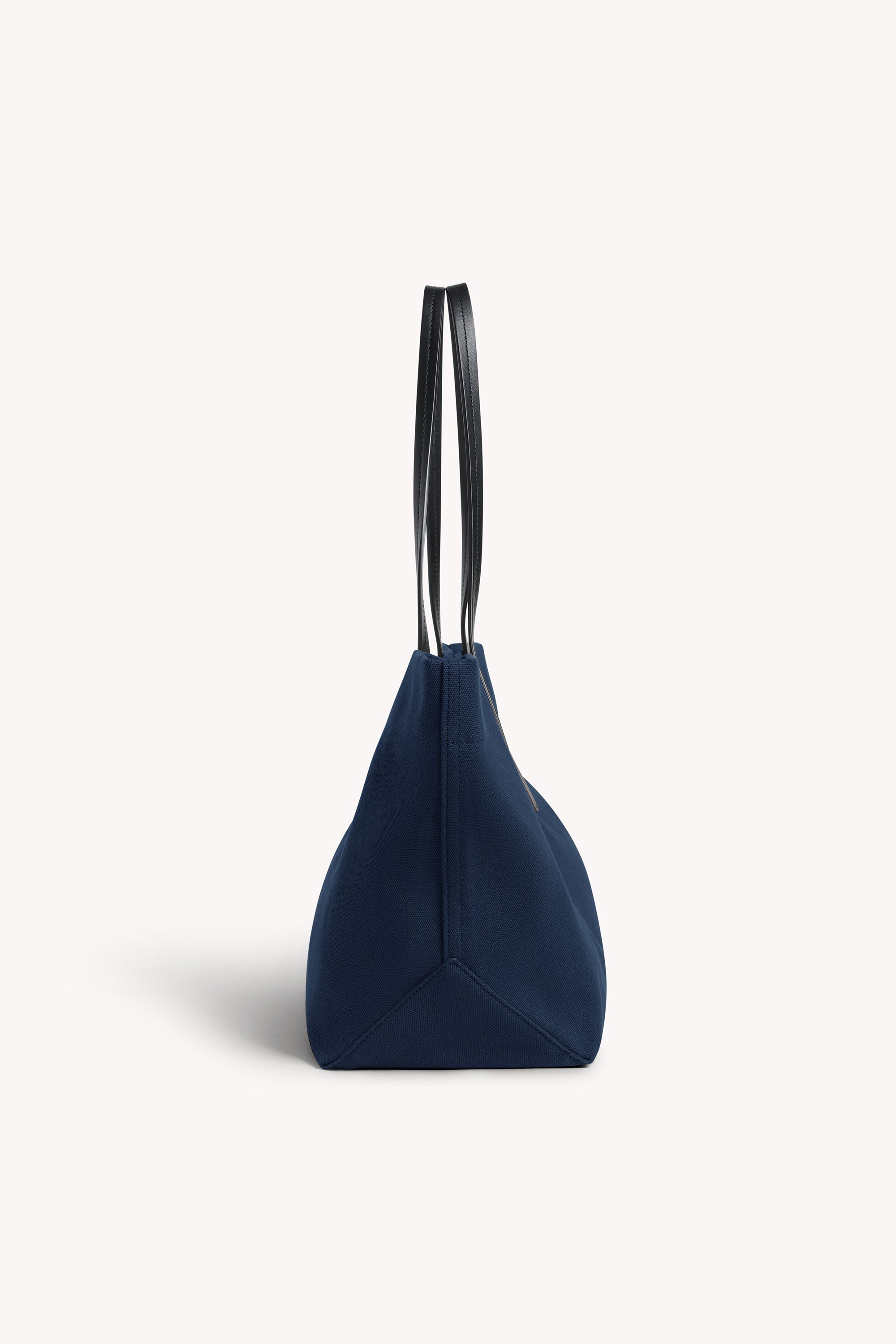 Driving Bag in Canvas