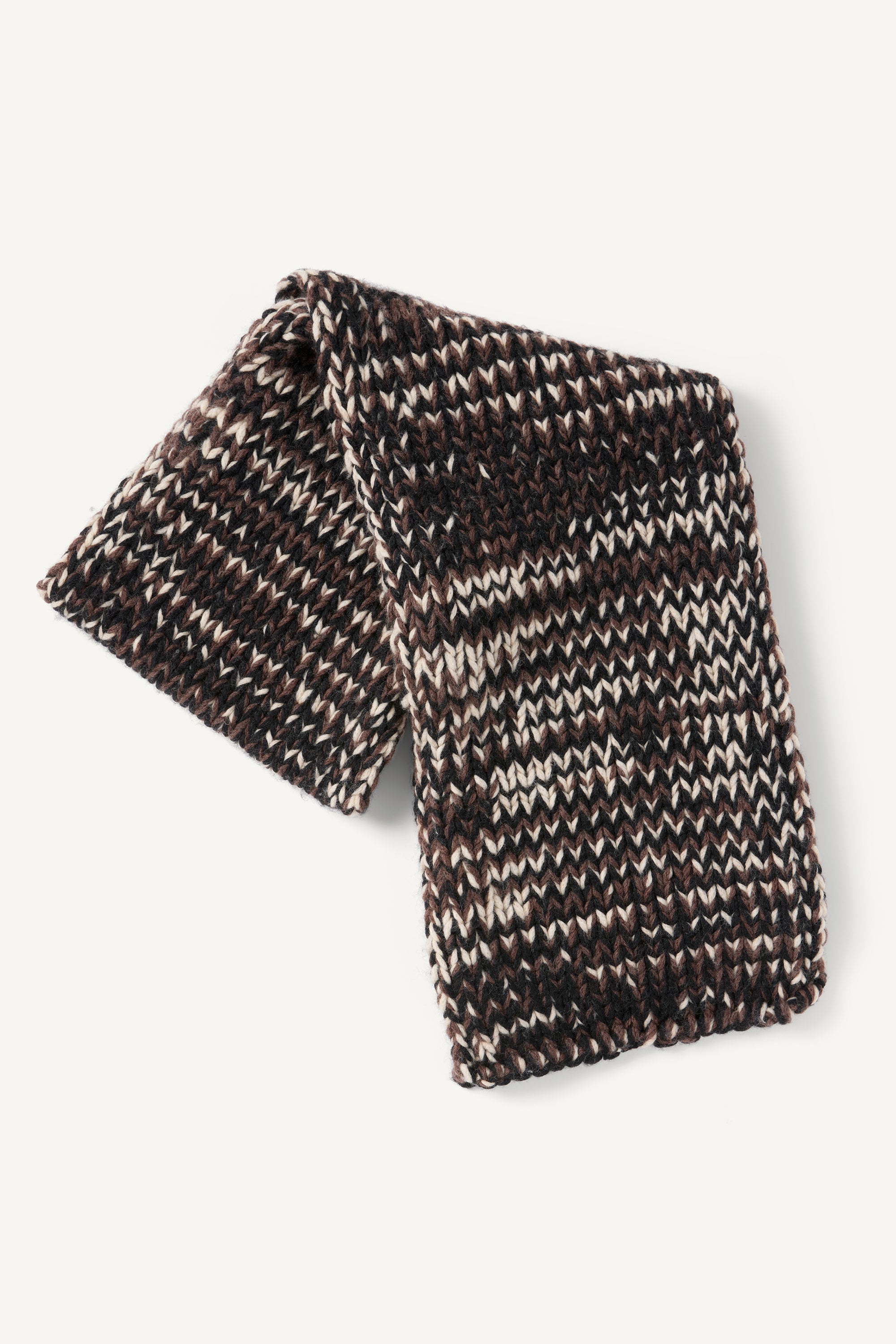 Kiva Scarf in Heavy-Spun Wool