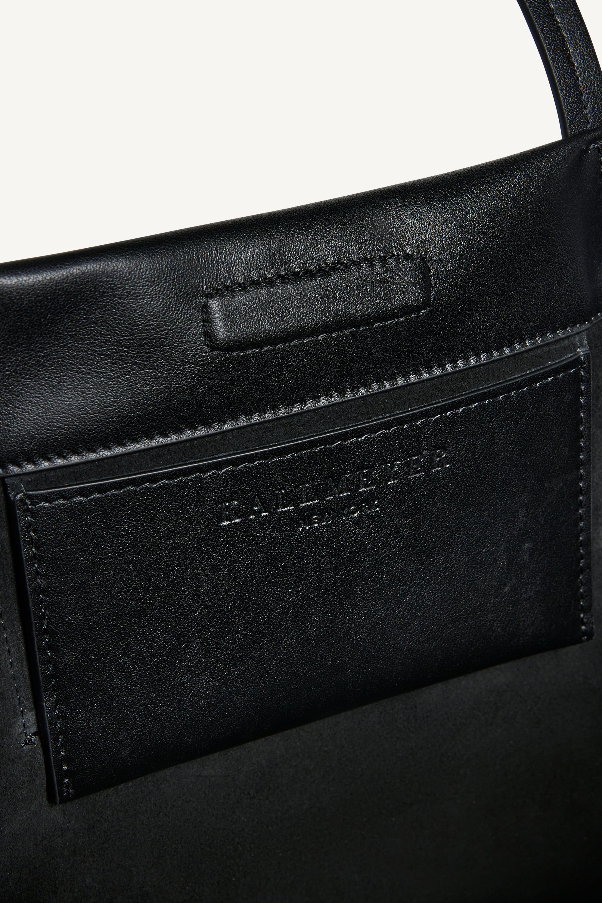 Driving Bag in Leather