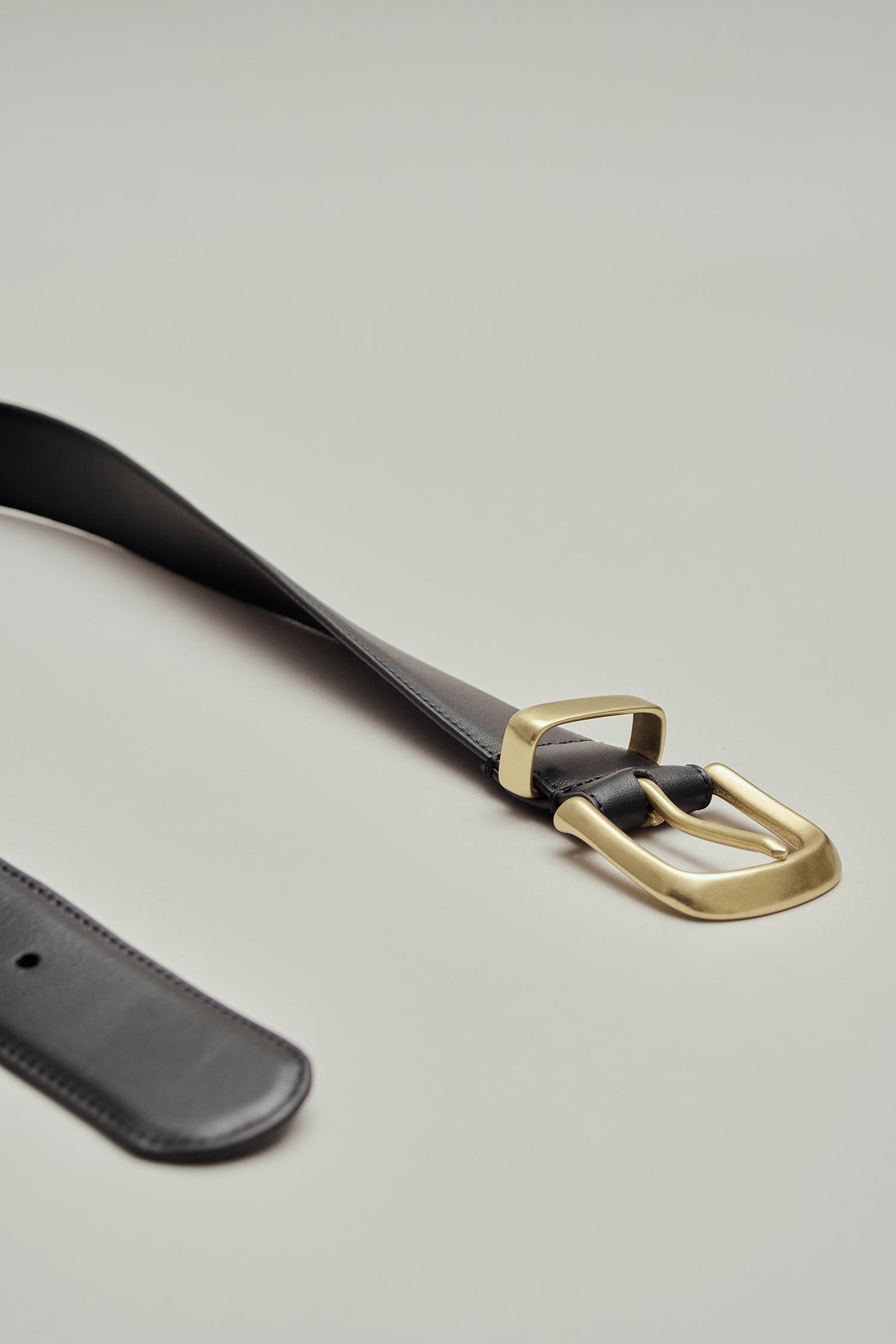 Johnson Belt in Black and Gold