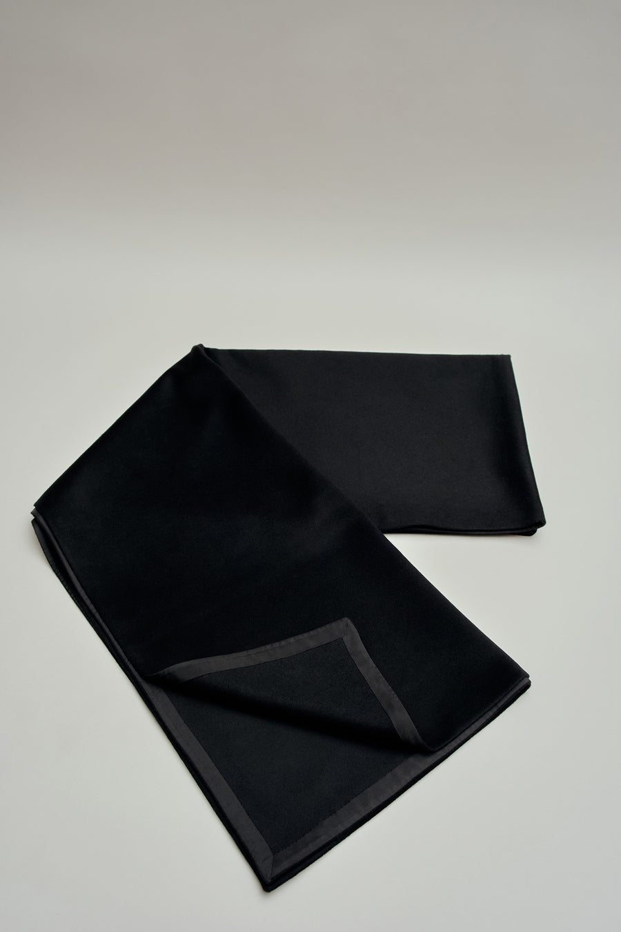 Solden Blanket Scarf in Double-Faced Cashmere