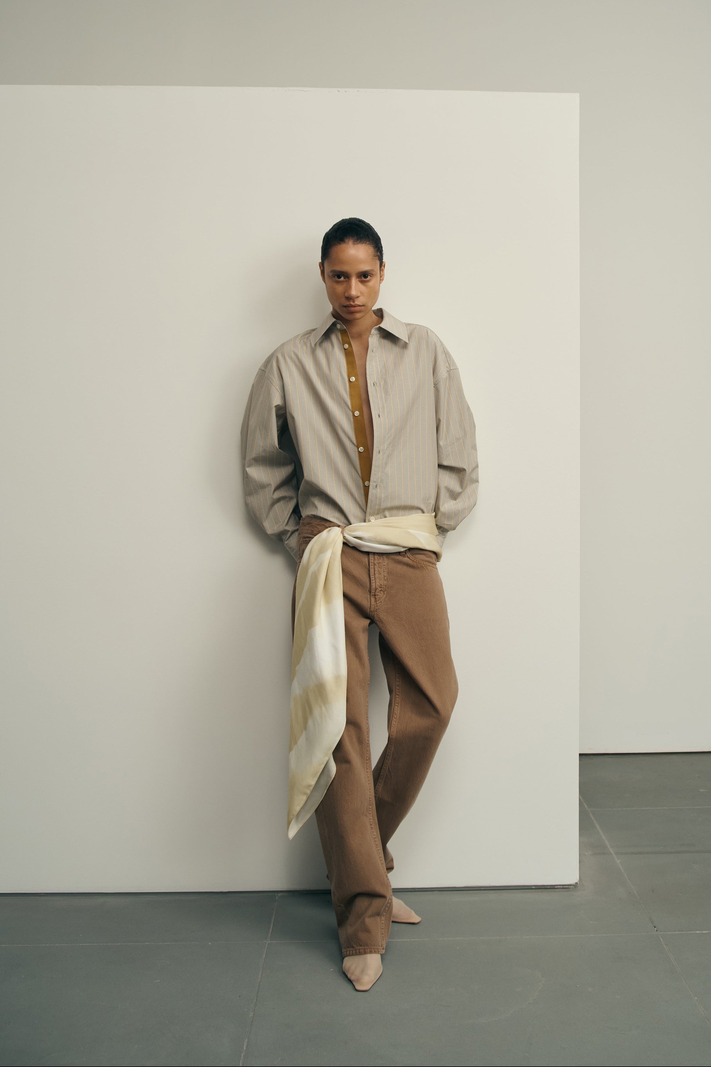 Large Oil Moire Scarf in Crema Silk Twill