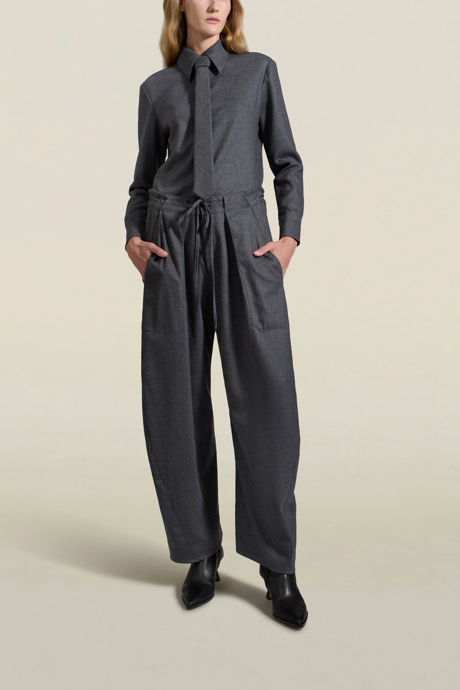 Clemence Pant in Heather Grey Flannel Suiting