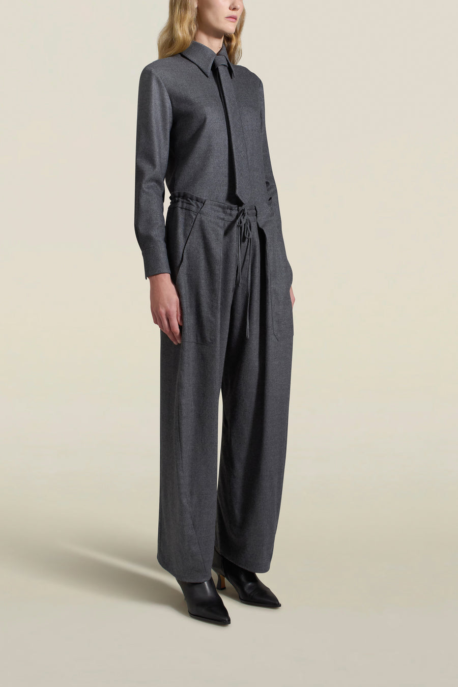 Clemence Pant in Heather Grey Flannel Suiting