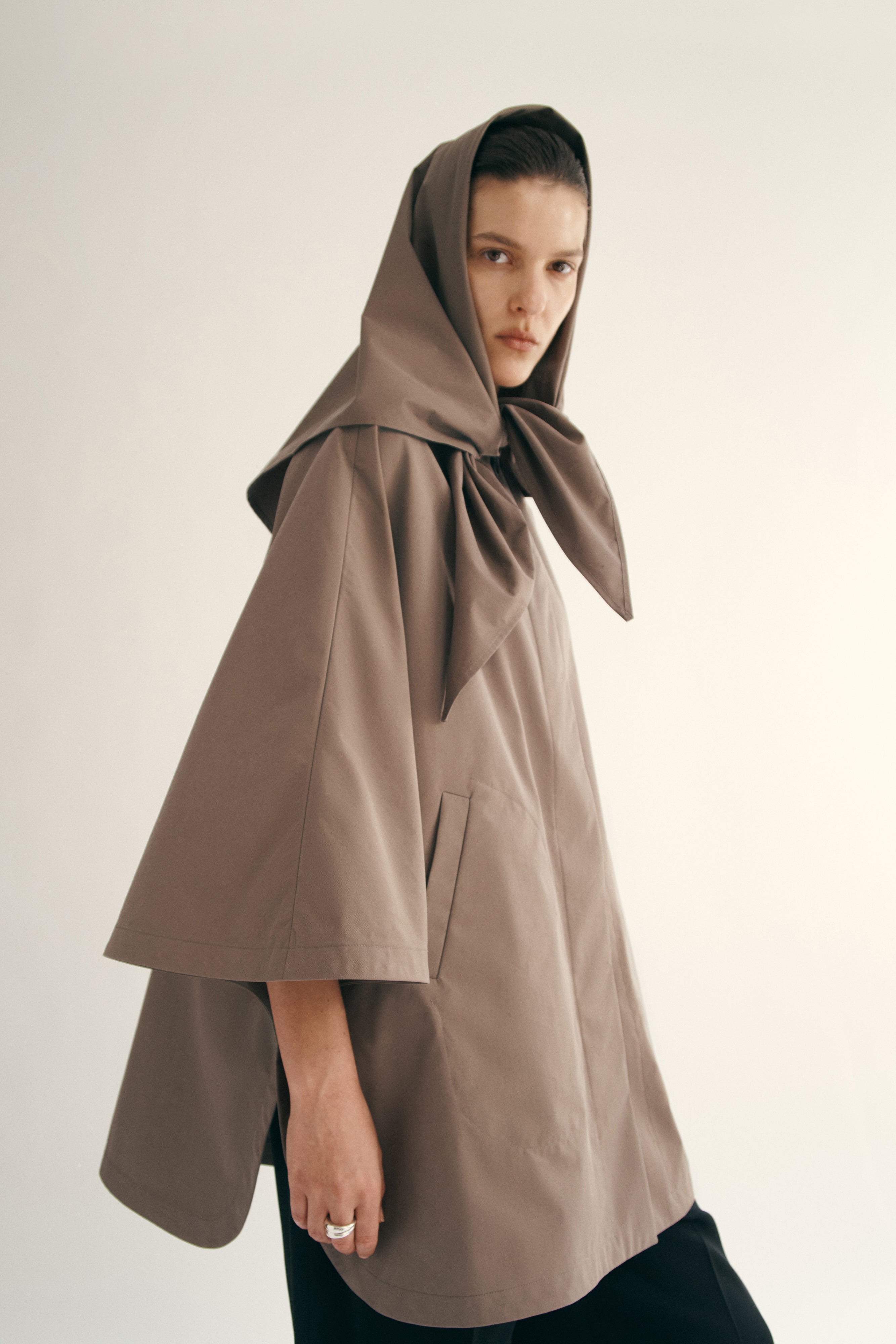 Navi Scarf Cape in Compact Cotton