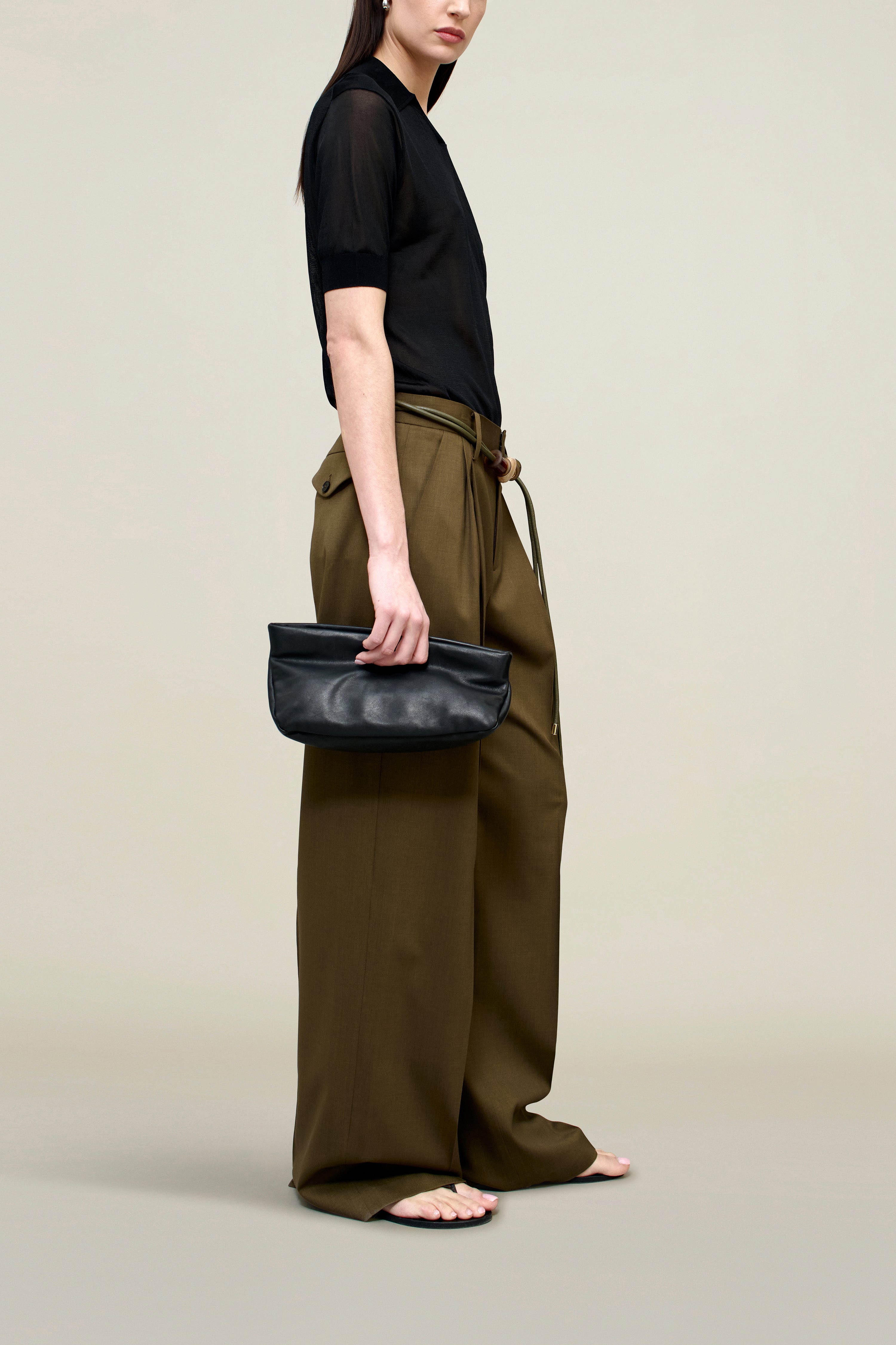 Roxana Low-Rise Trouser in Tropical Wool