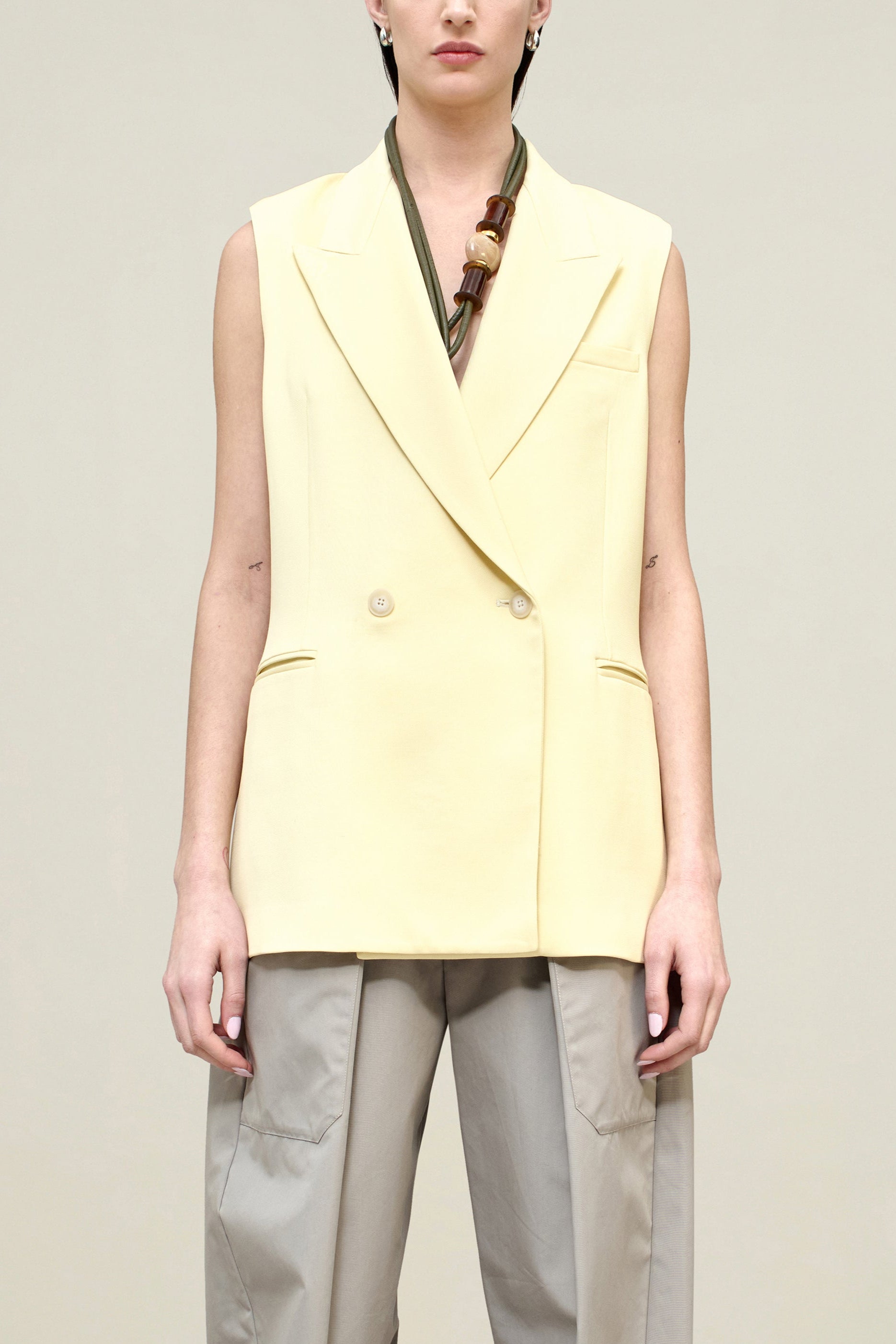 Deon Sleeveless Blazer in Grampian Twill