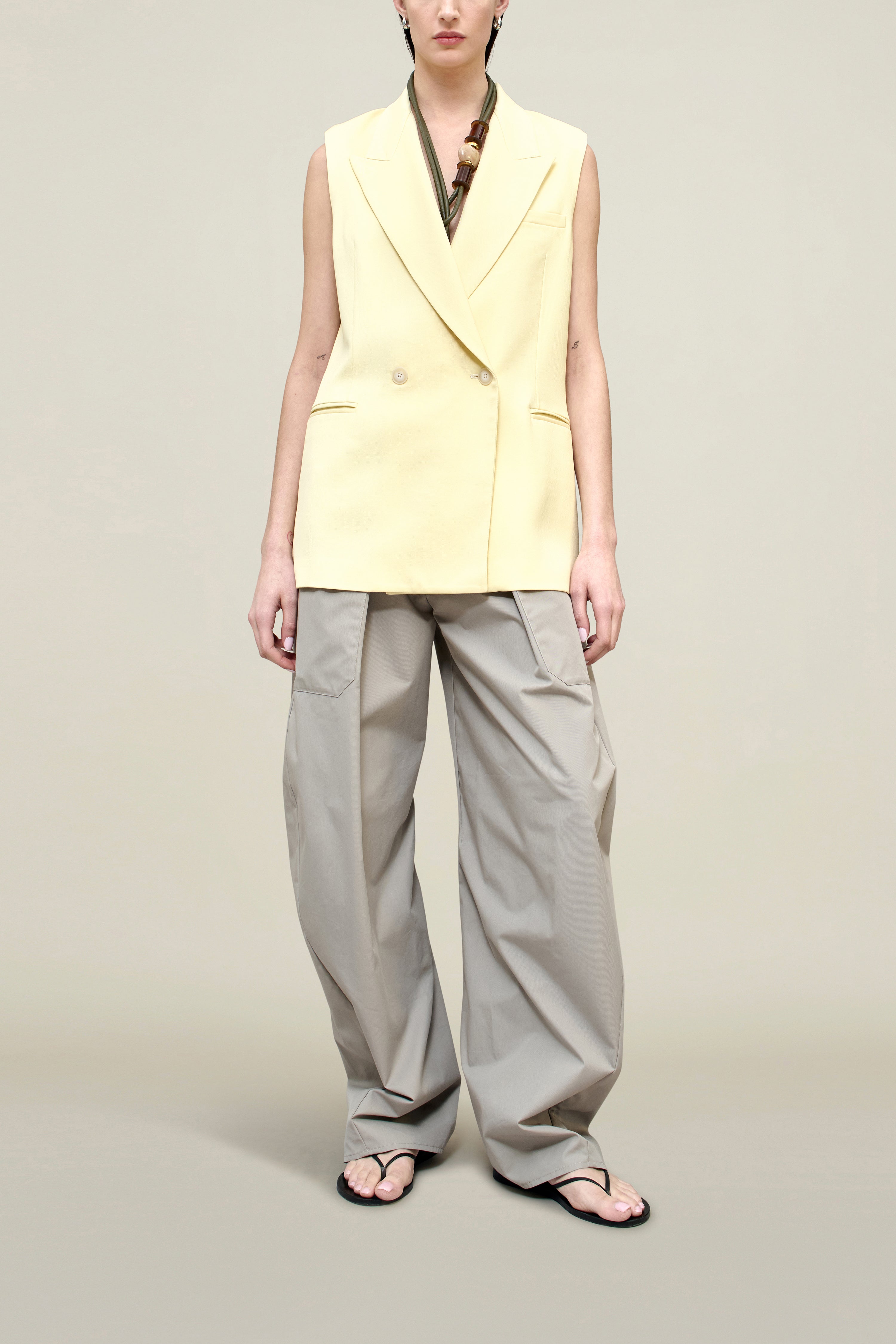 Deon Sleeveless Blazer in Grampian Twill