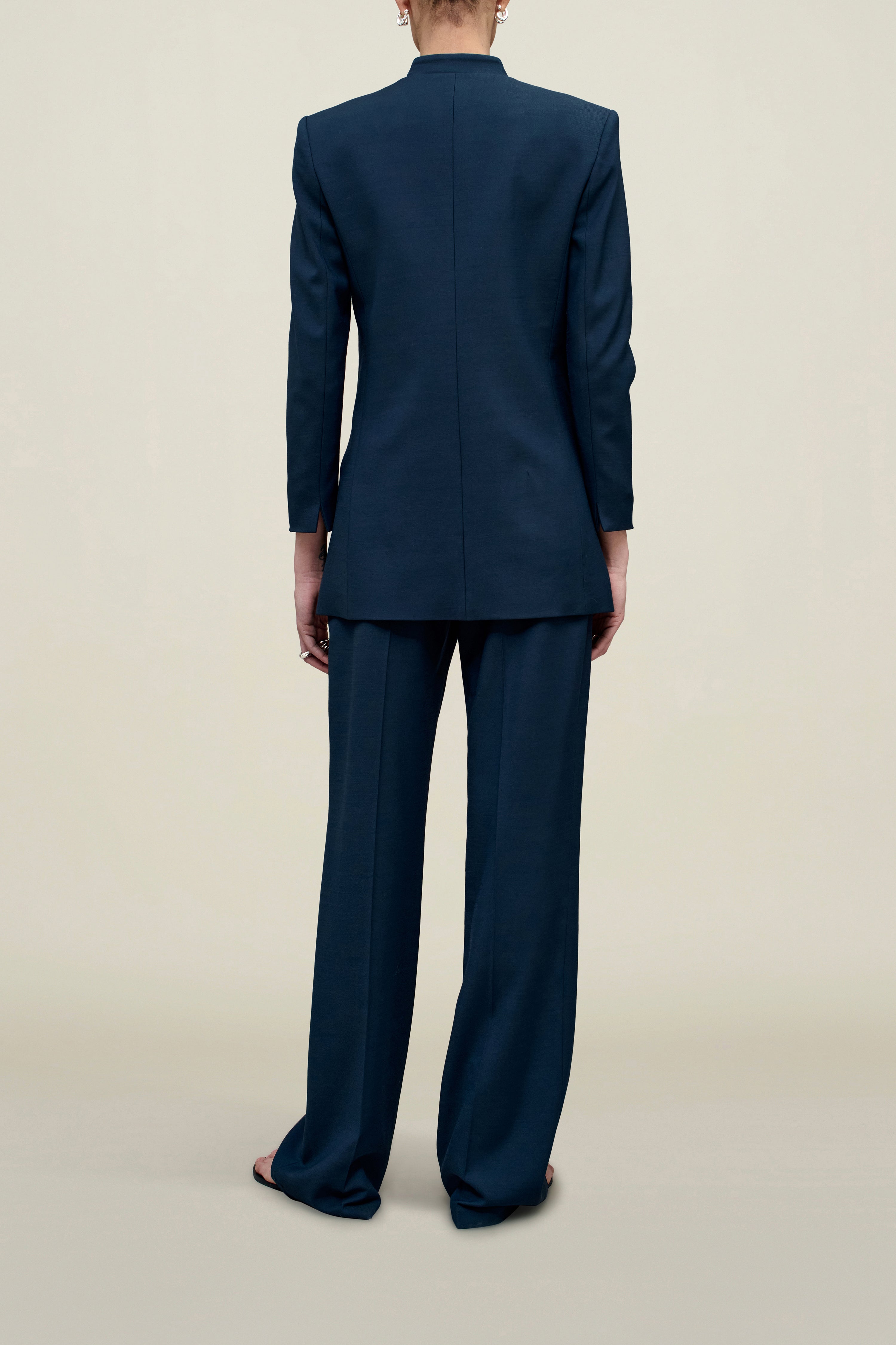 Ona Blazer in Viscose Wool