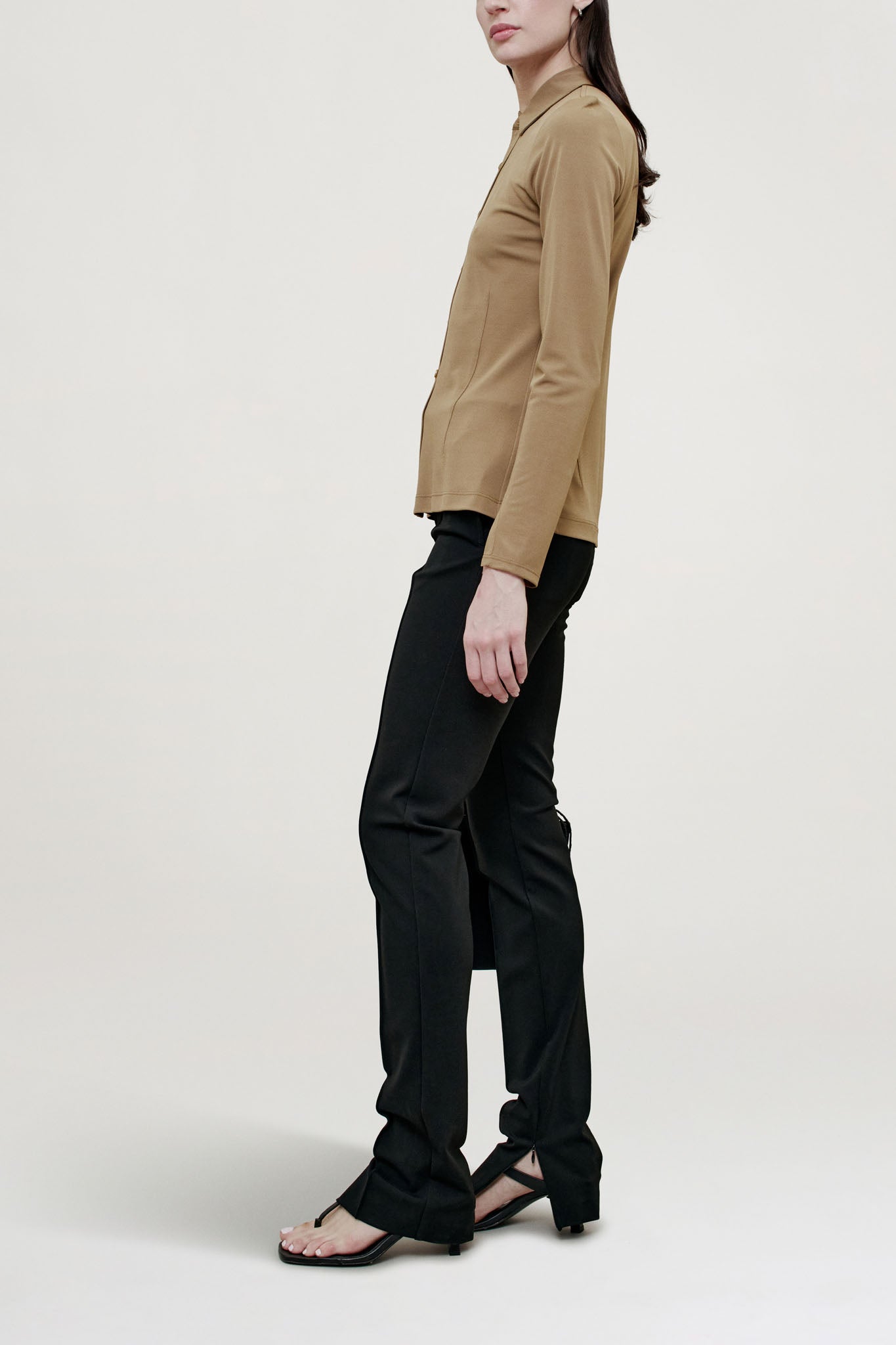 Frankie Button Down in Matte Jersey