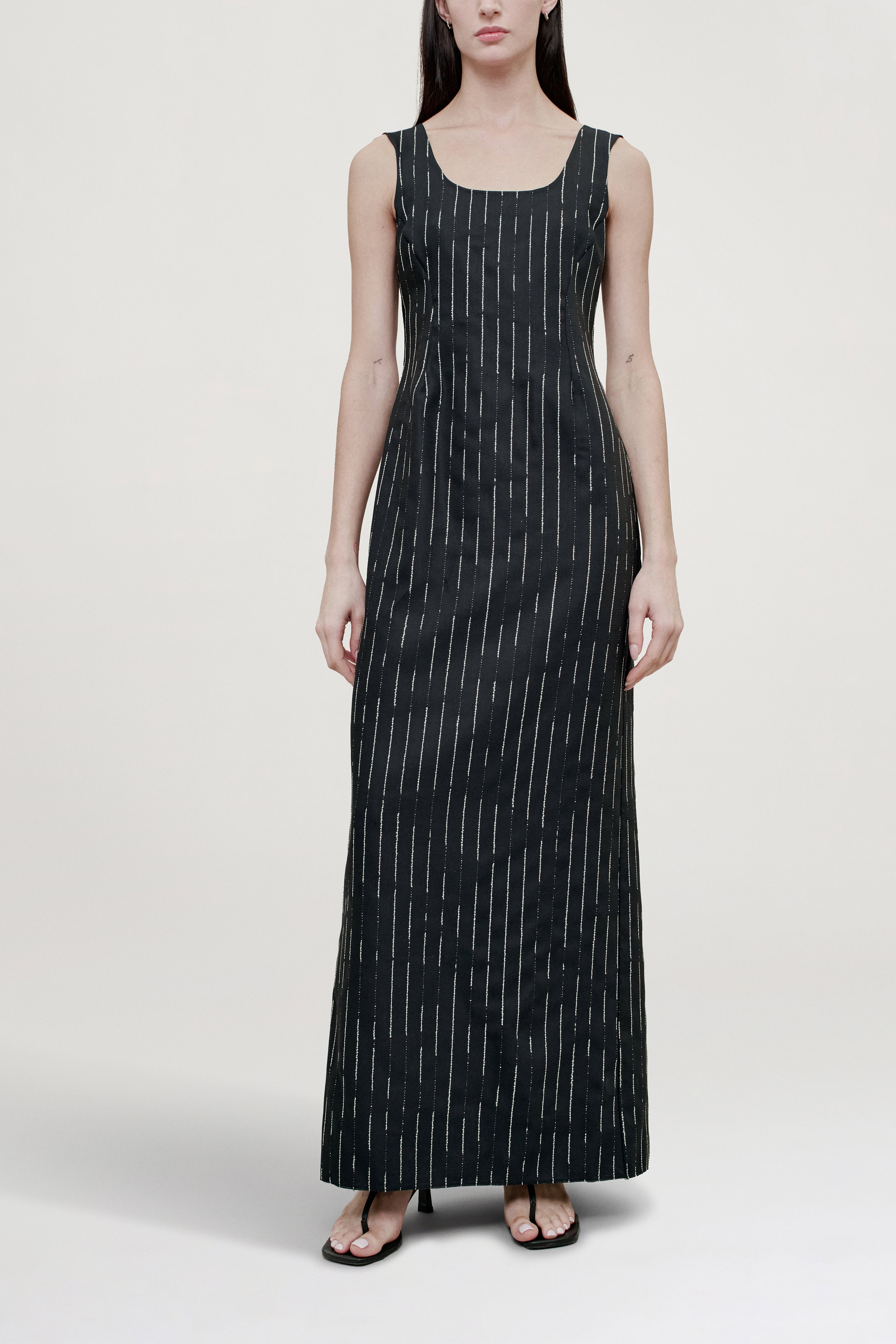 Isadora Sleeveless Gown in Summer Suiting