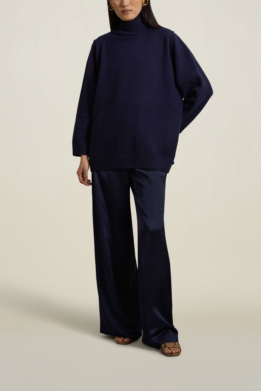 Funnel Neck Pullover in Navy Recycled Cashmere