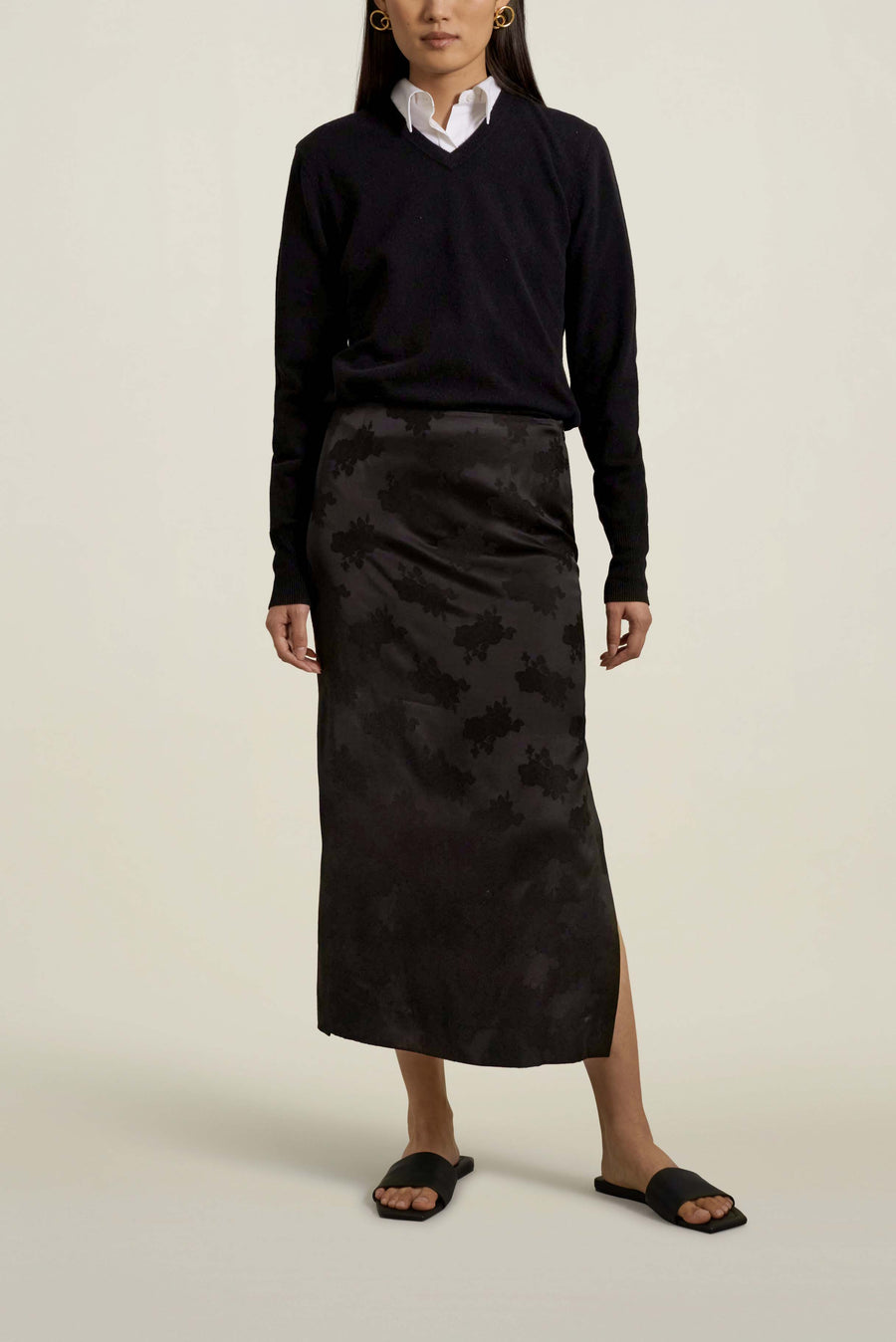 Forsyth Pencil Skirt in Black Viscose Floral