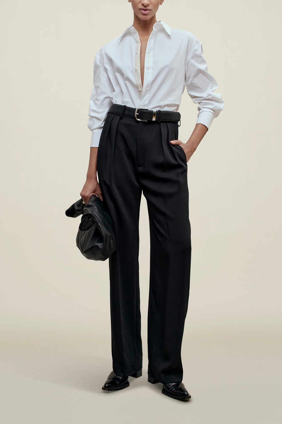 Aiden Pleated Trouser in Viscose Cady